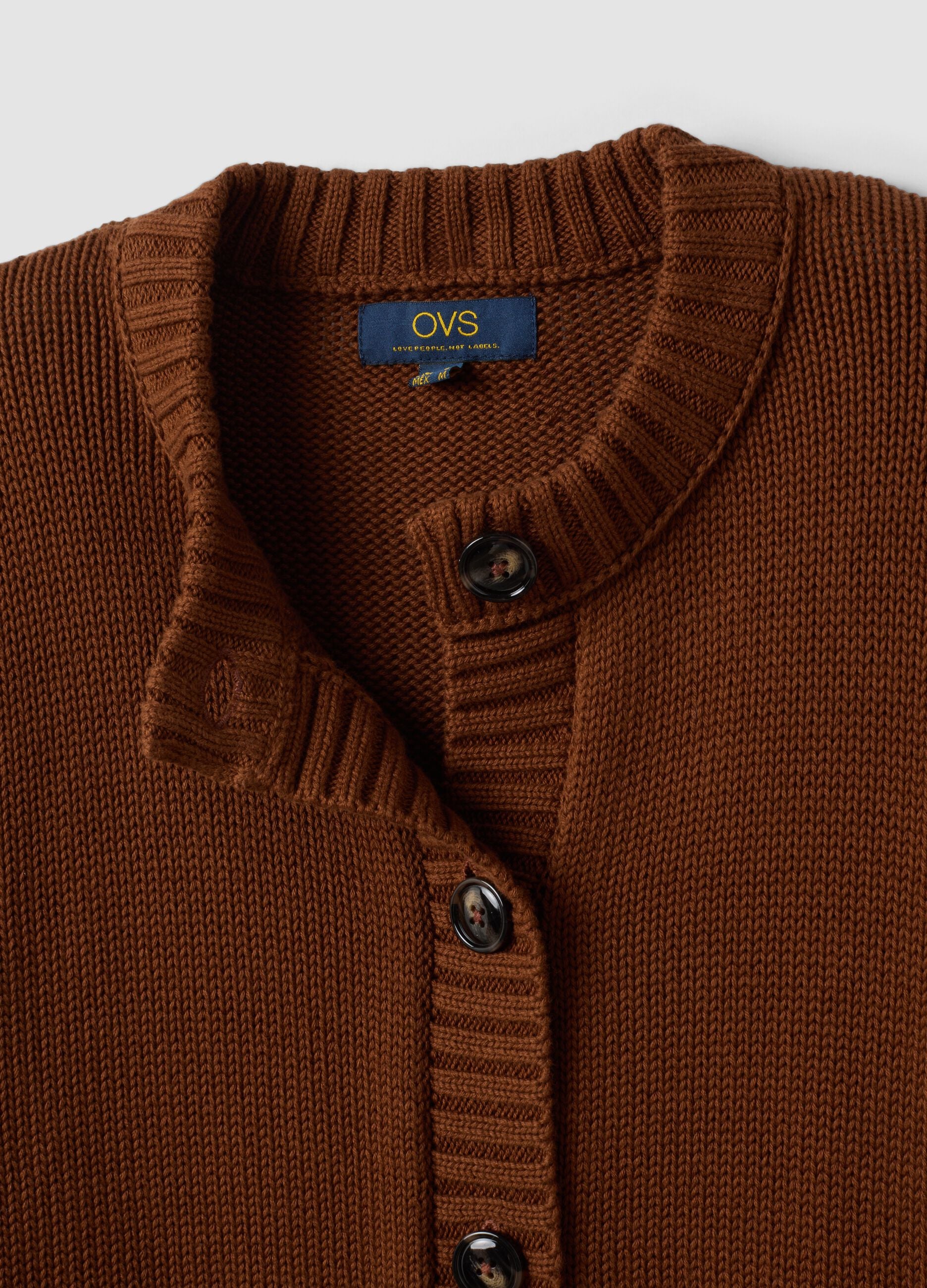 Brown pure cotton crew-neck cardigan with buttons, regular fit