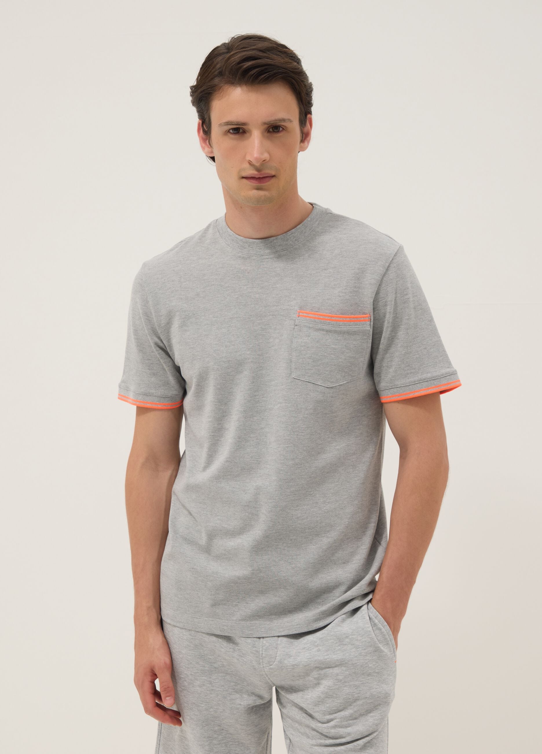 Grey stretch cotton T-shirt with chest pocket
