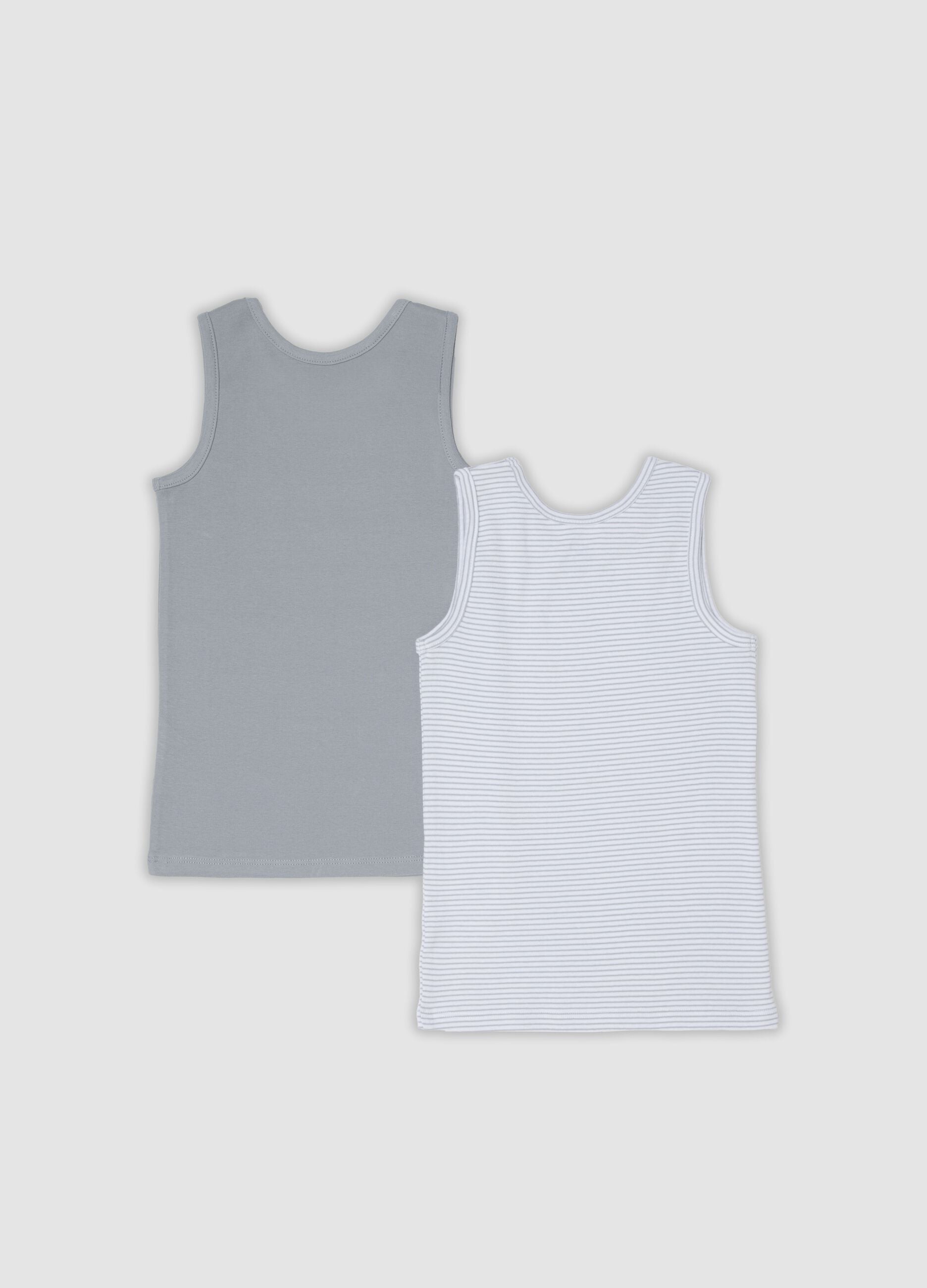 Boys&rsquo; multicolour two-pack organic cotton vests with stripes