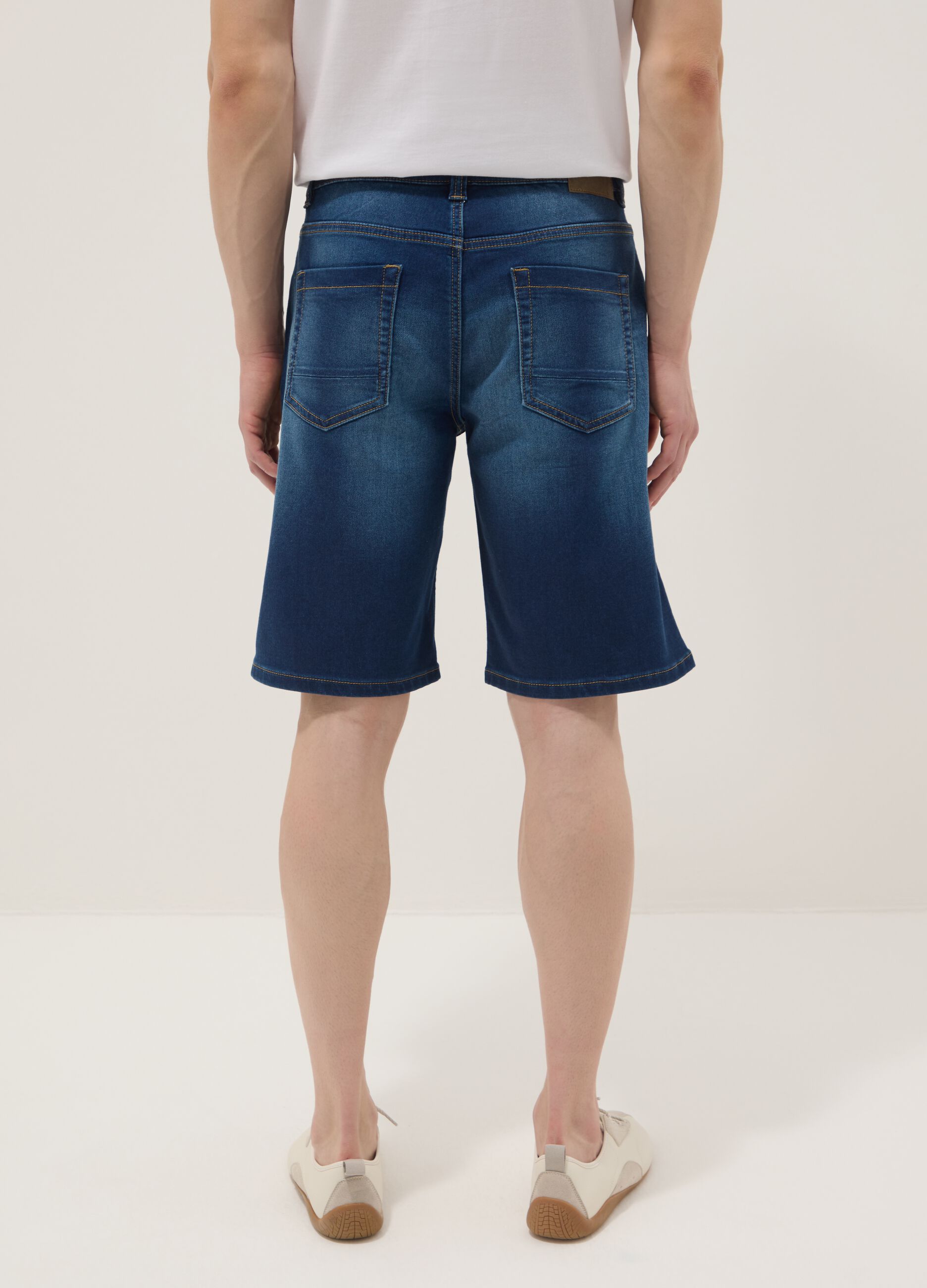 Blue denim shorts in stretch cotton blend, regular fit