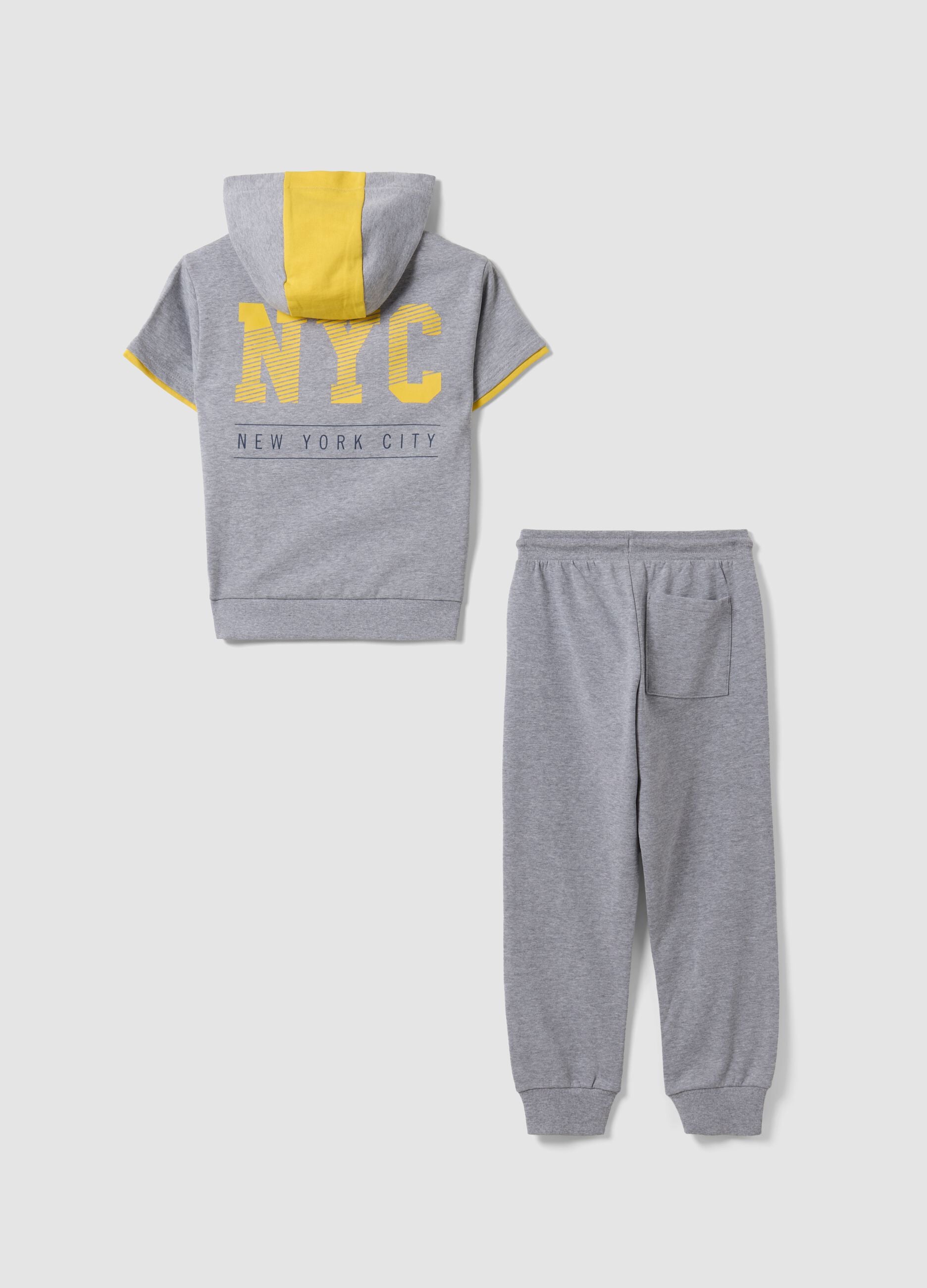 Grey pure cotton jogging set with sweatshirt and trousers for boys
