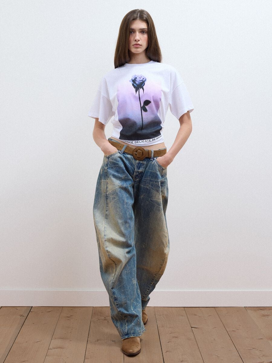 Jeans azzurro in puro cotone dal fit loose_0