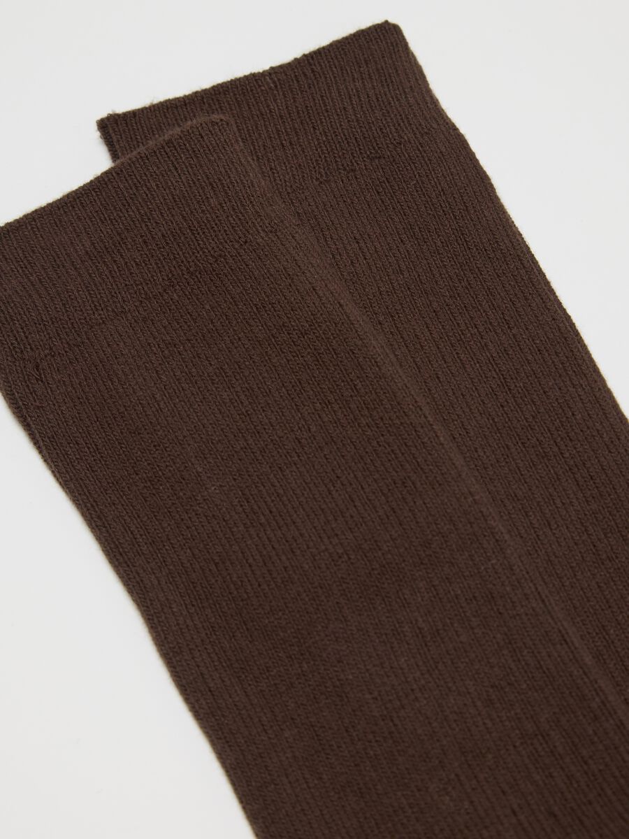 Brown midi socks in cotton blend_1
