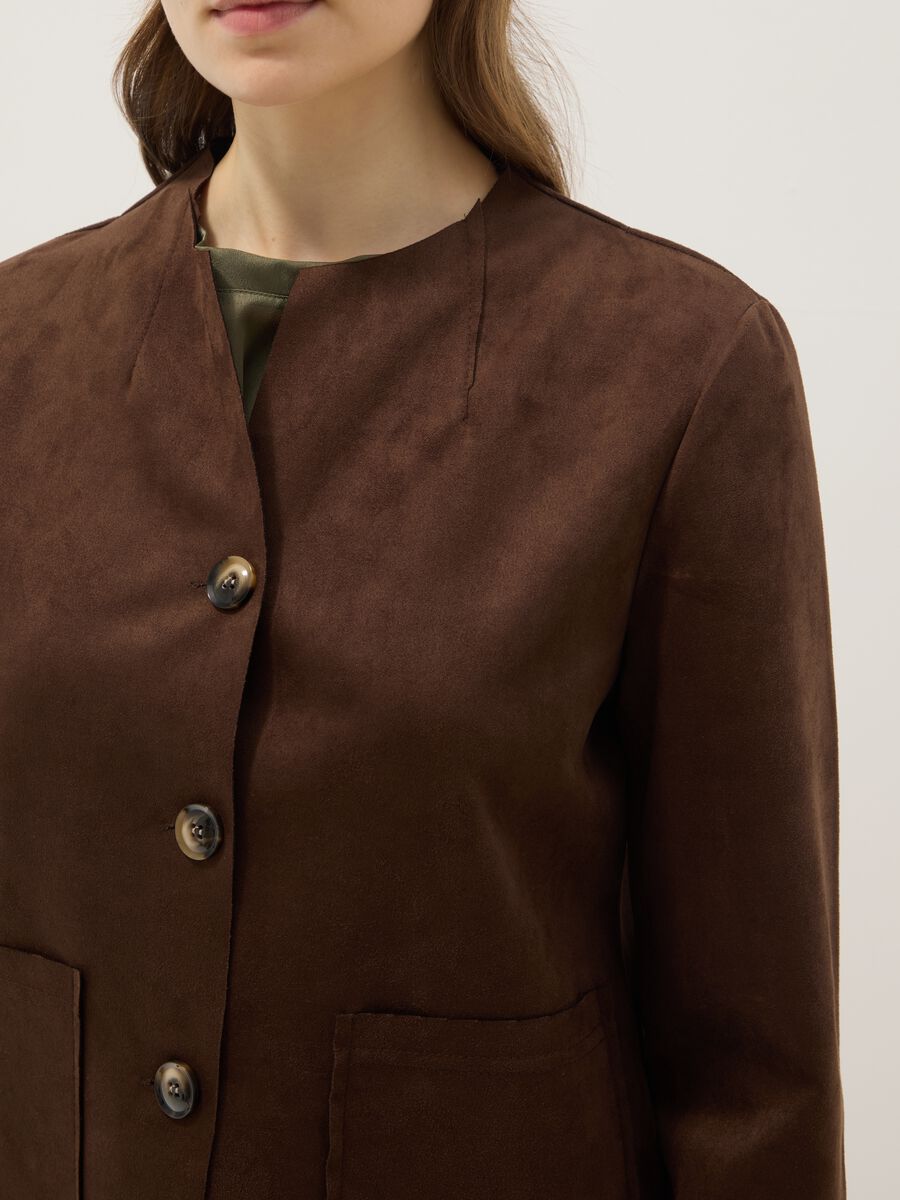 Brown regular-fit jacket with front pockets_3