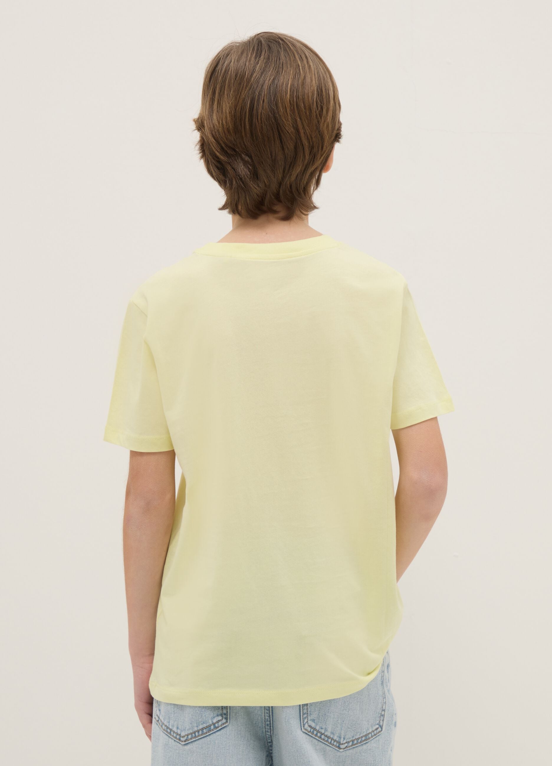 Boy's yellow pure cotton regular fit T-shirt with lettering