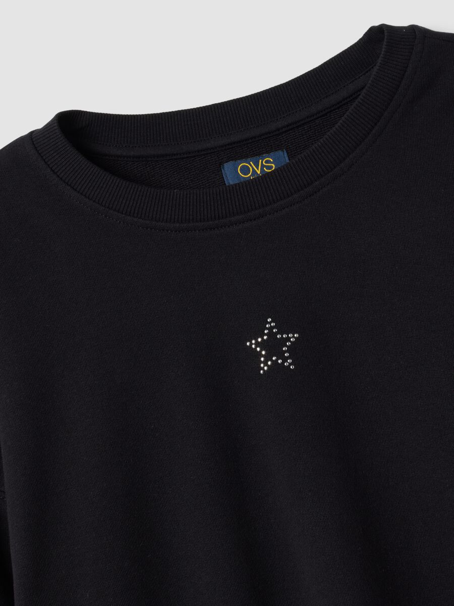 Black 100% cotton sweatshirt with star detail for girls, relaxed fit_5