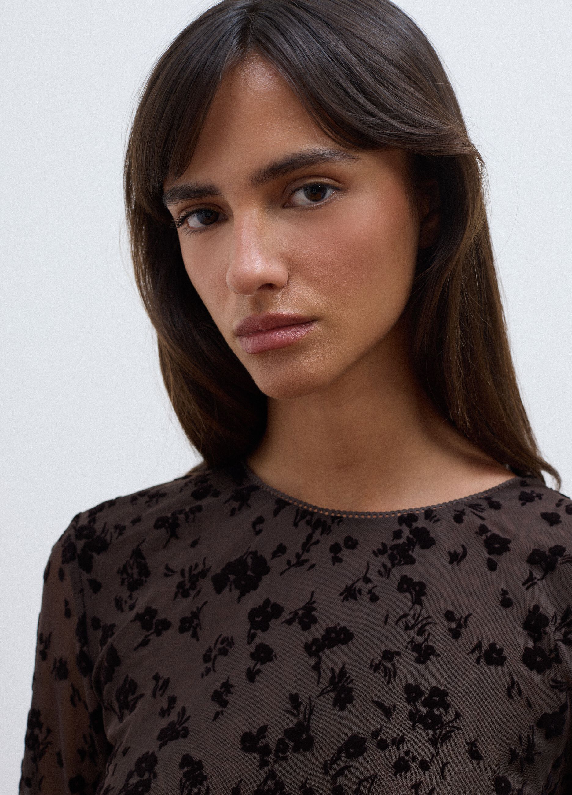 Black stretch floral-pattern T-shirt