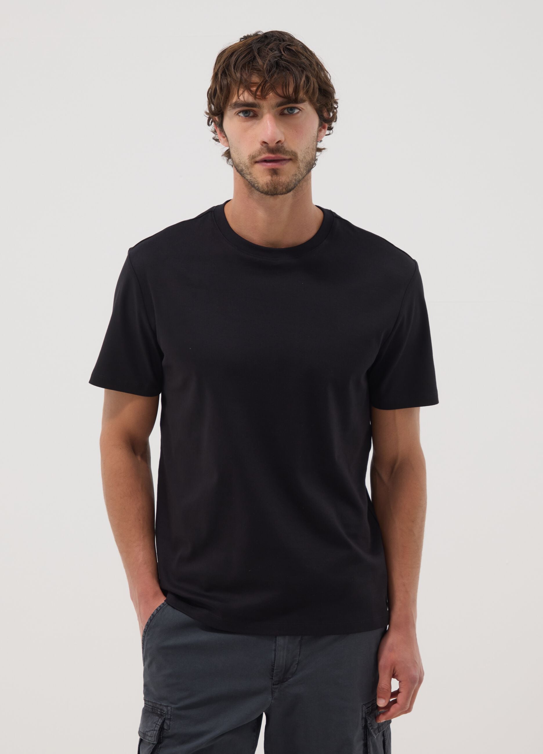 Black slim-fit T-shirt in pure mercerised cotton