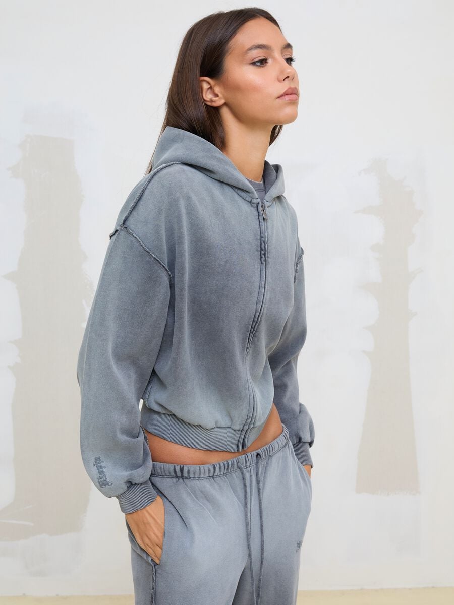 Sun-Faded Full-Zip Hoodie in Vintage Grey_0