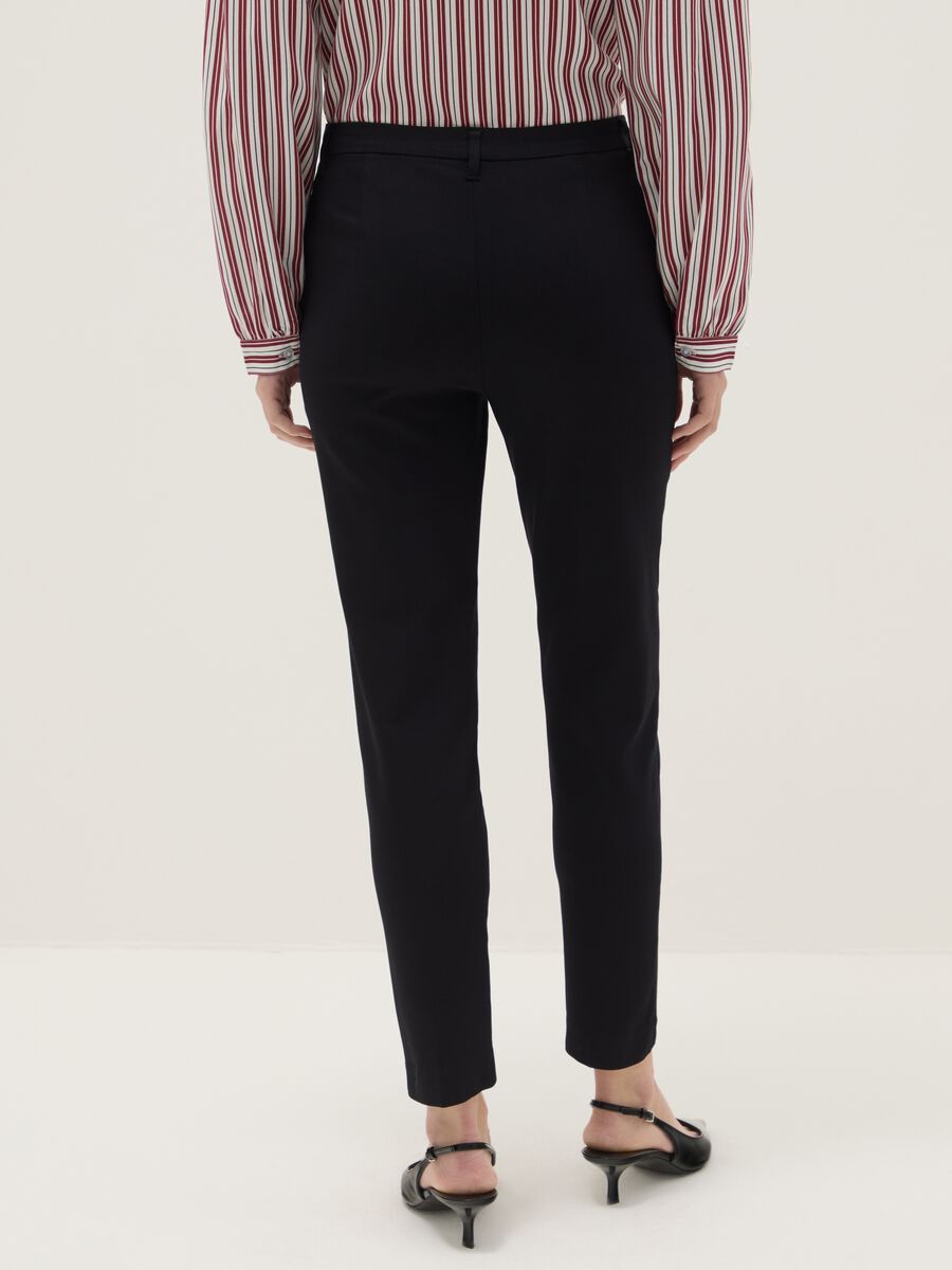 Black slim fit chino trousers_2