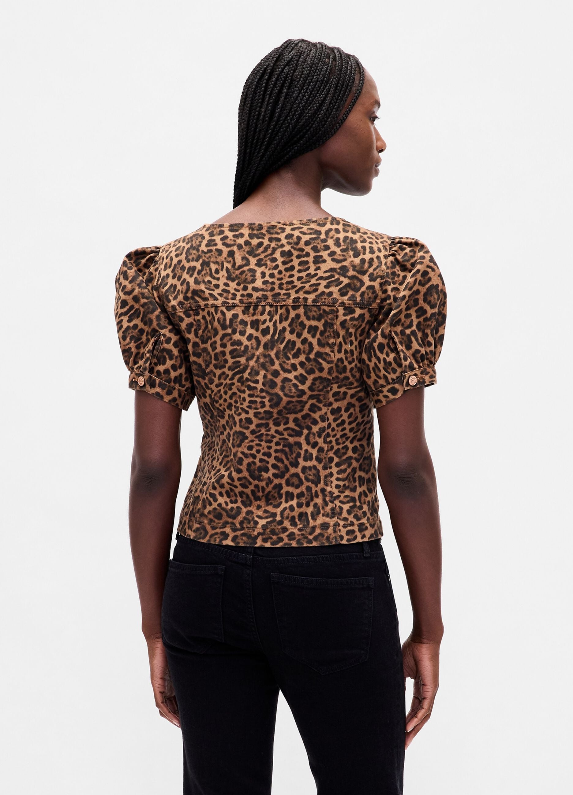 Brown short-sleeve leopard print shirt