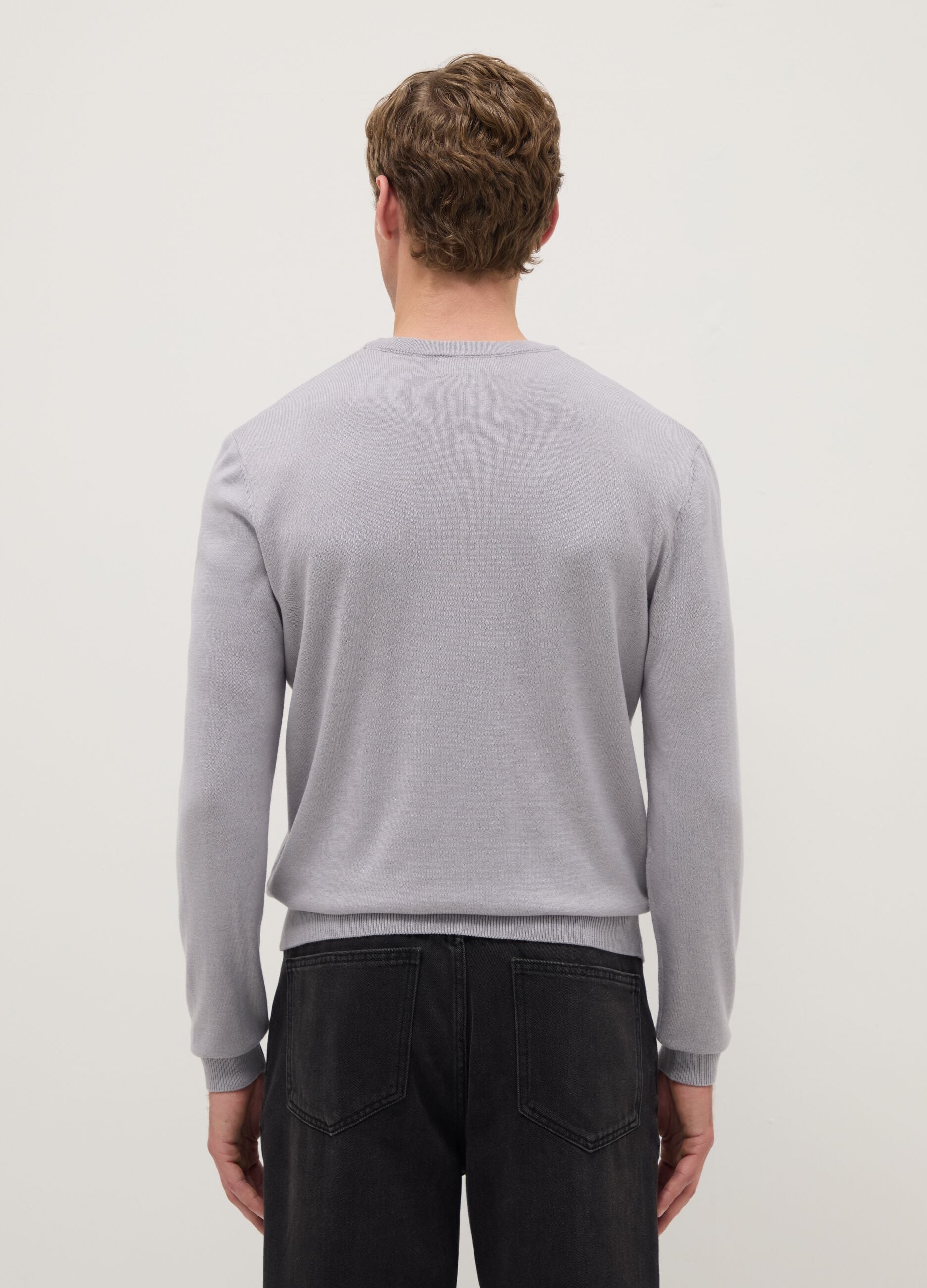 Grey cotton blend crew neck pullover, regular fit