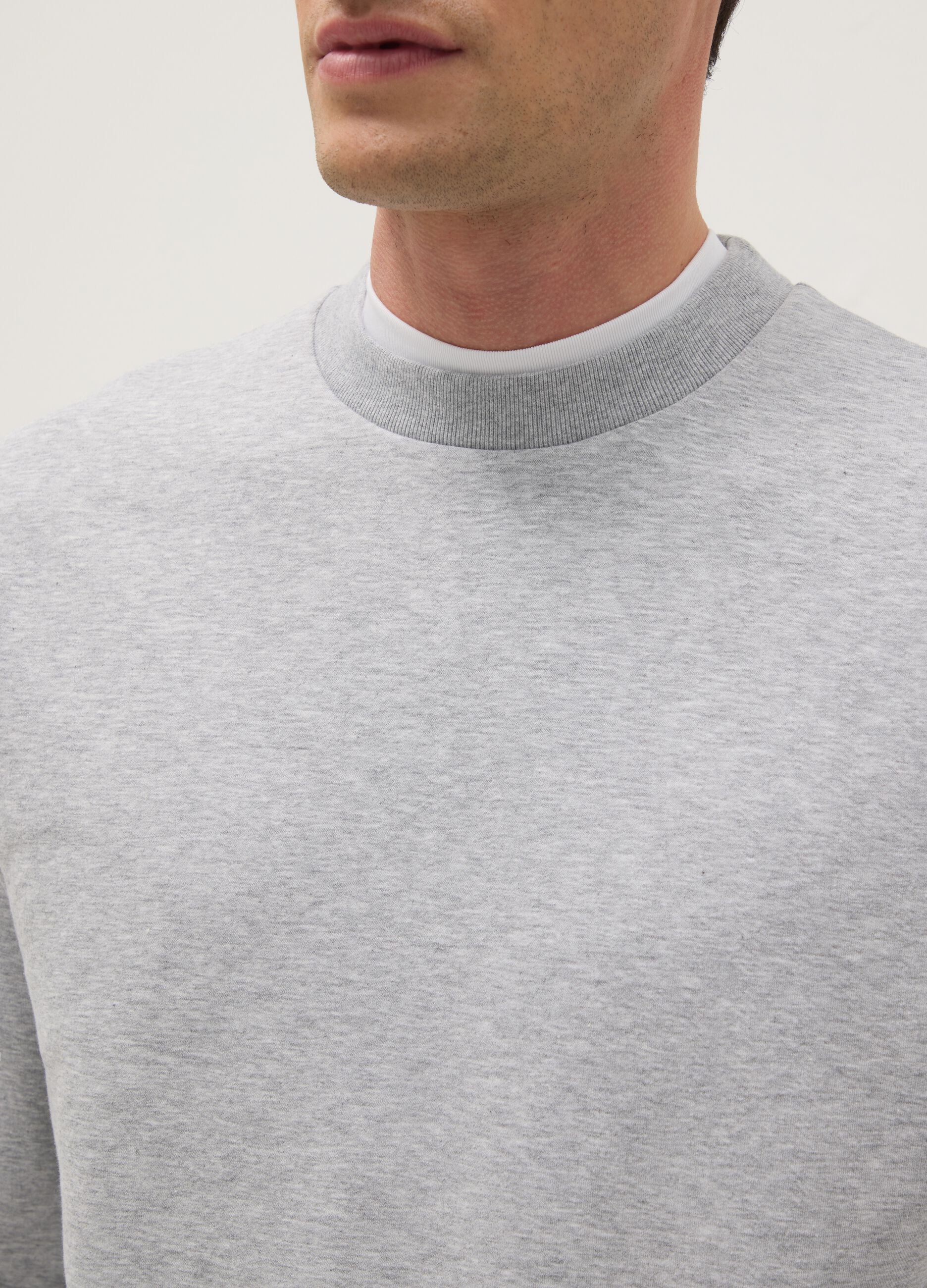 Grey cotton blend regular fit crew neck sweatshirt