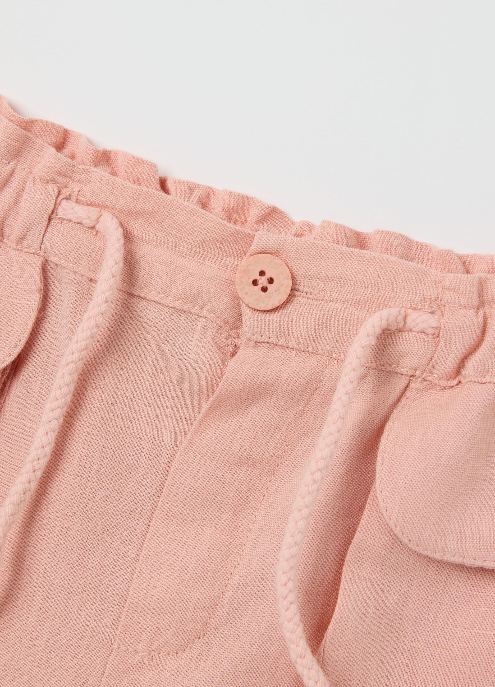 Pink cotton and linen baby set with ruffles