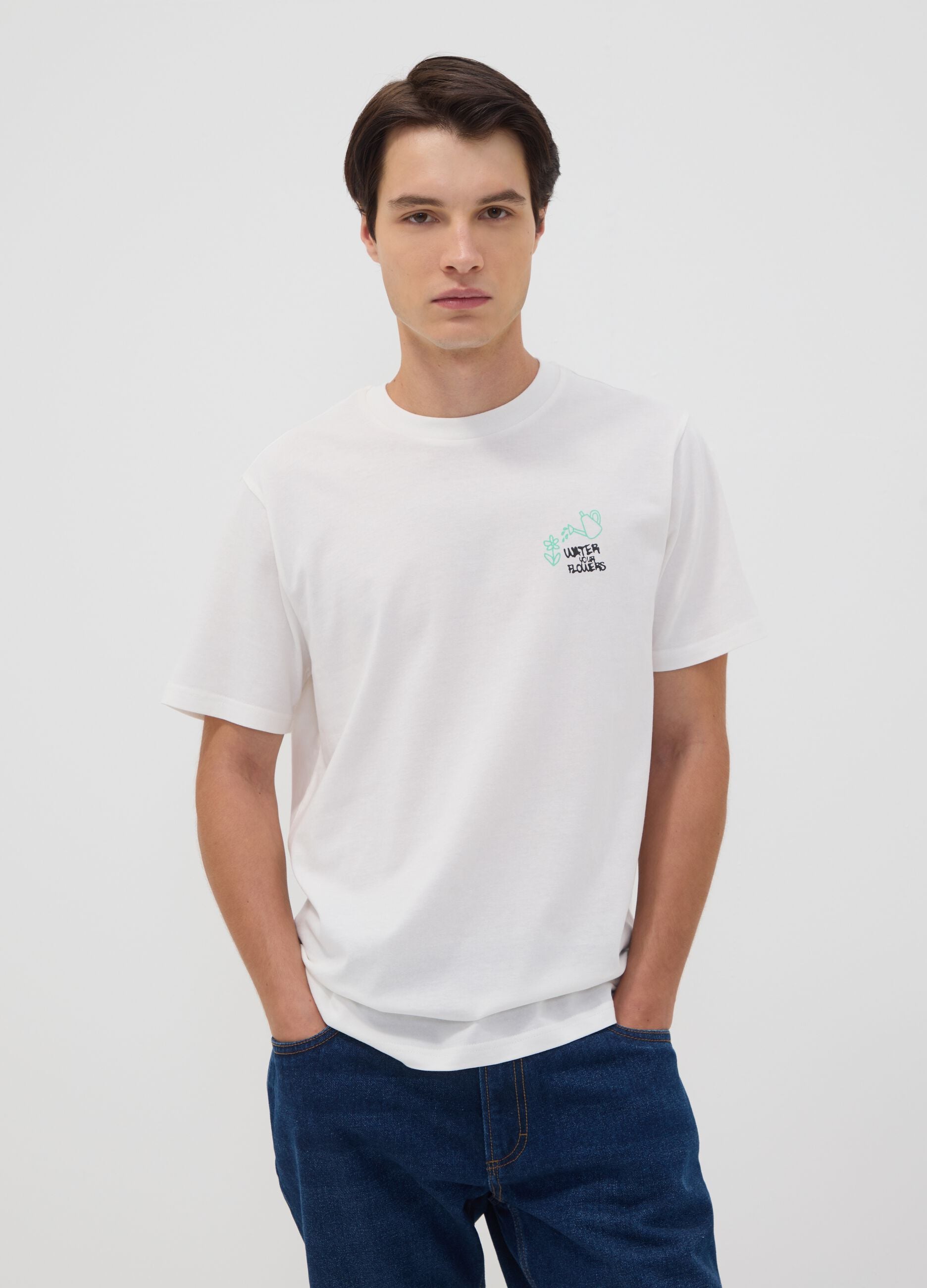 White pure cotton jersey T-shirt with "Water your Flowers" print, regular fit