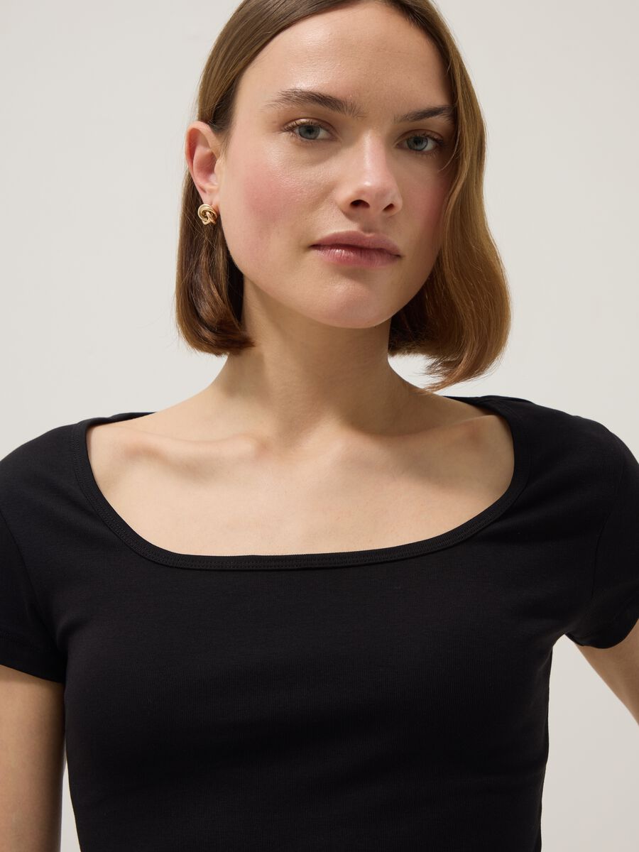Black fitted stretch cotton T-shirt with square neckline_1