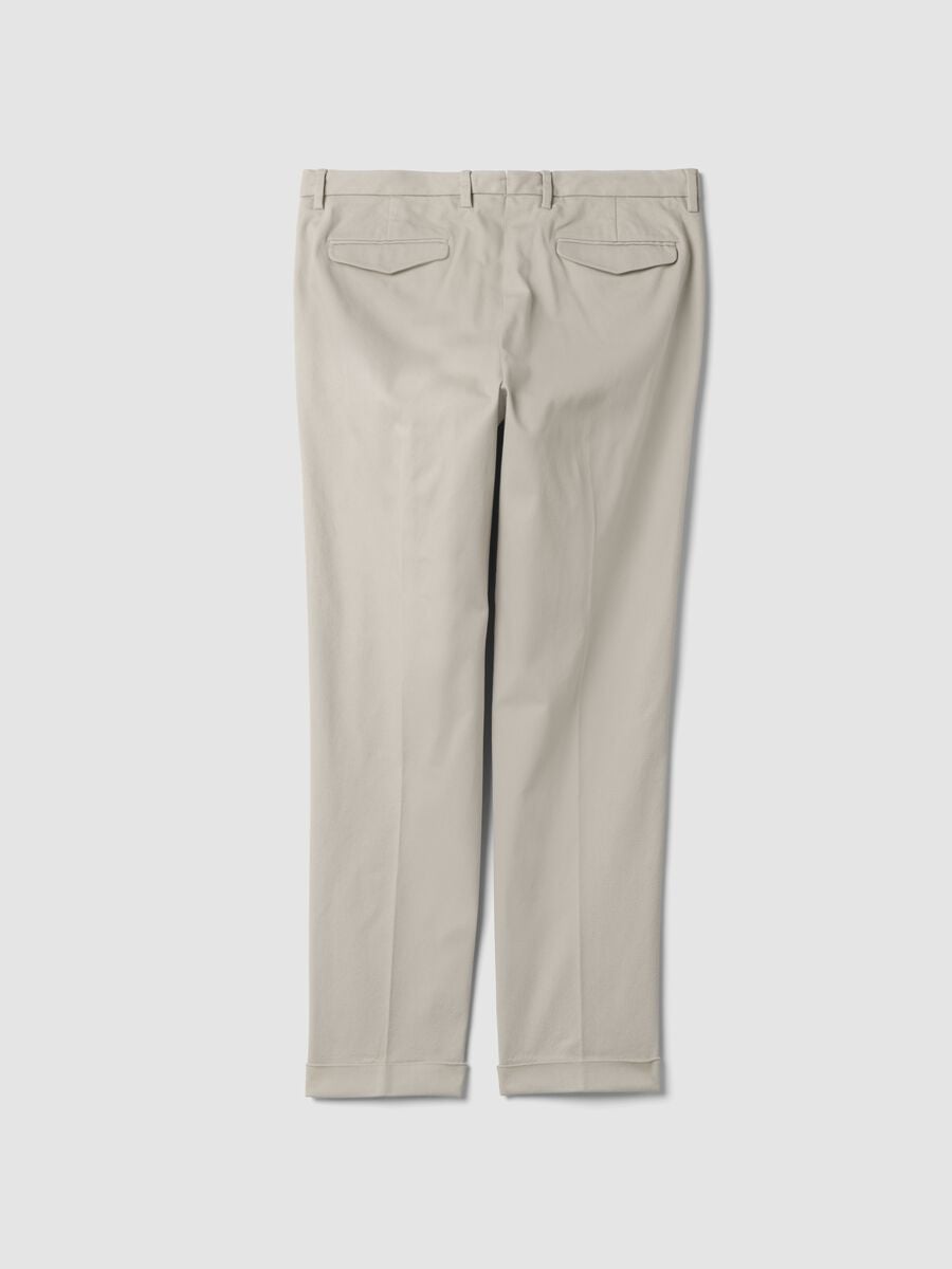 Grey regular-fit stretch cotton chino trousers_3