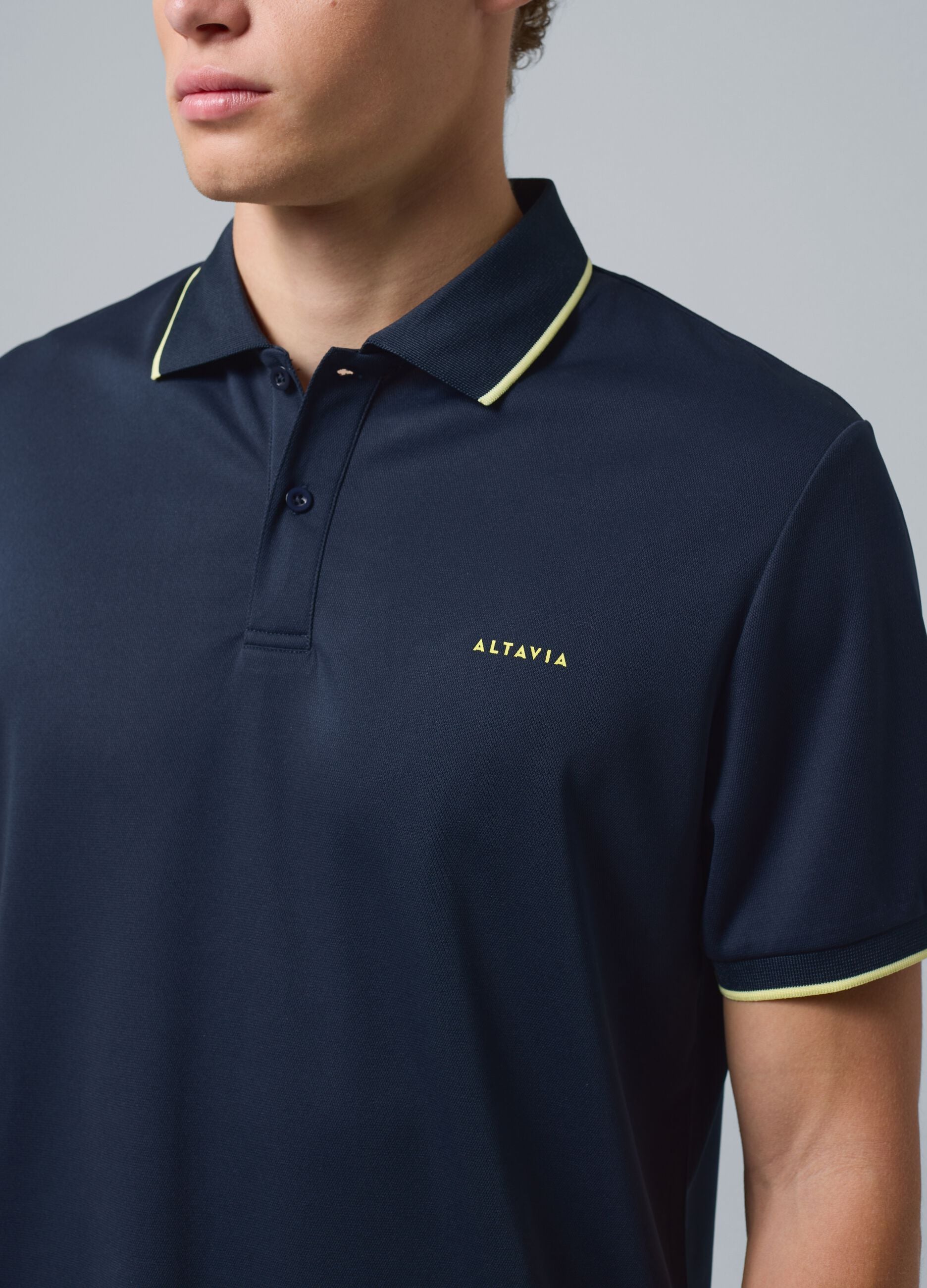 ALTAVIA COURT black sports polo in technical fabric
