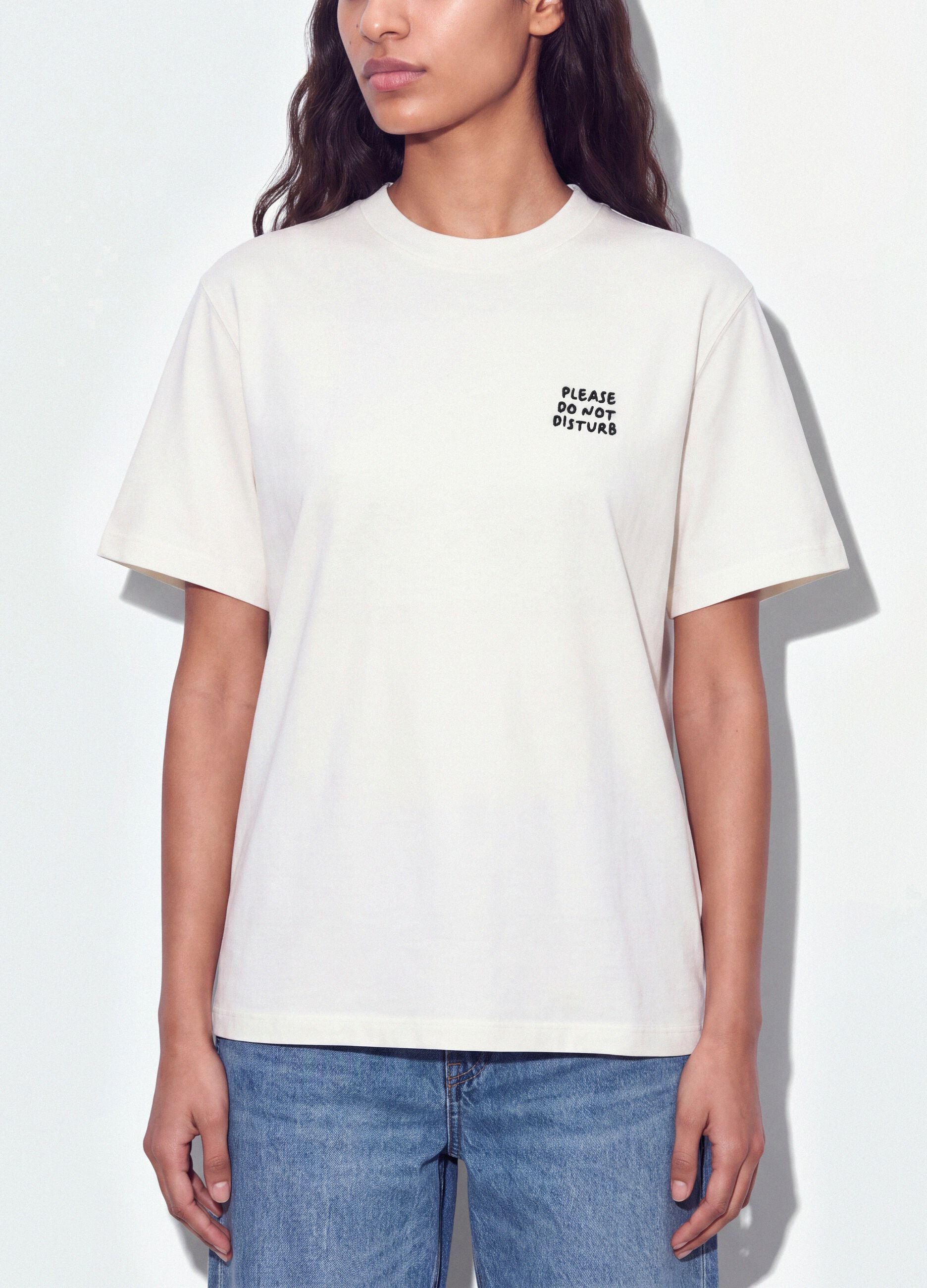 White relaxed-fit pure cotton T-shirt with chest slogan