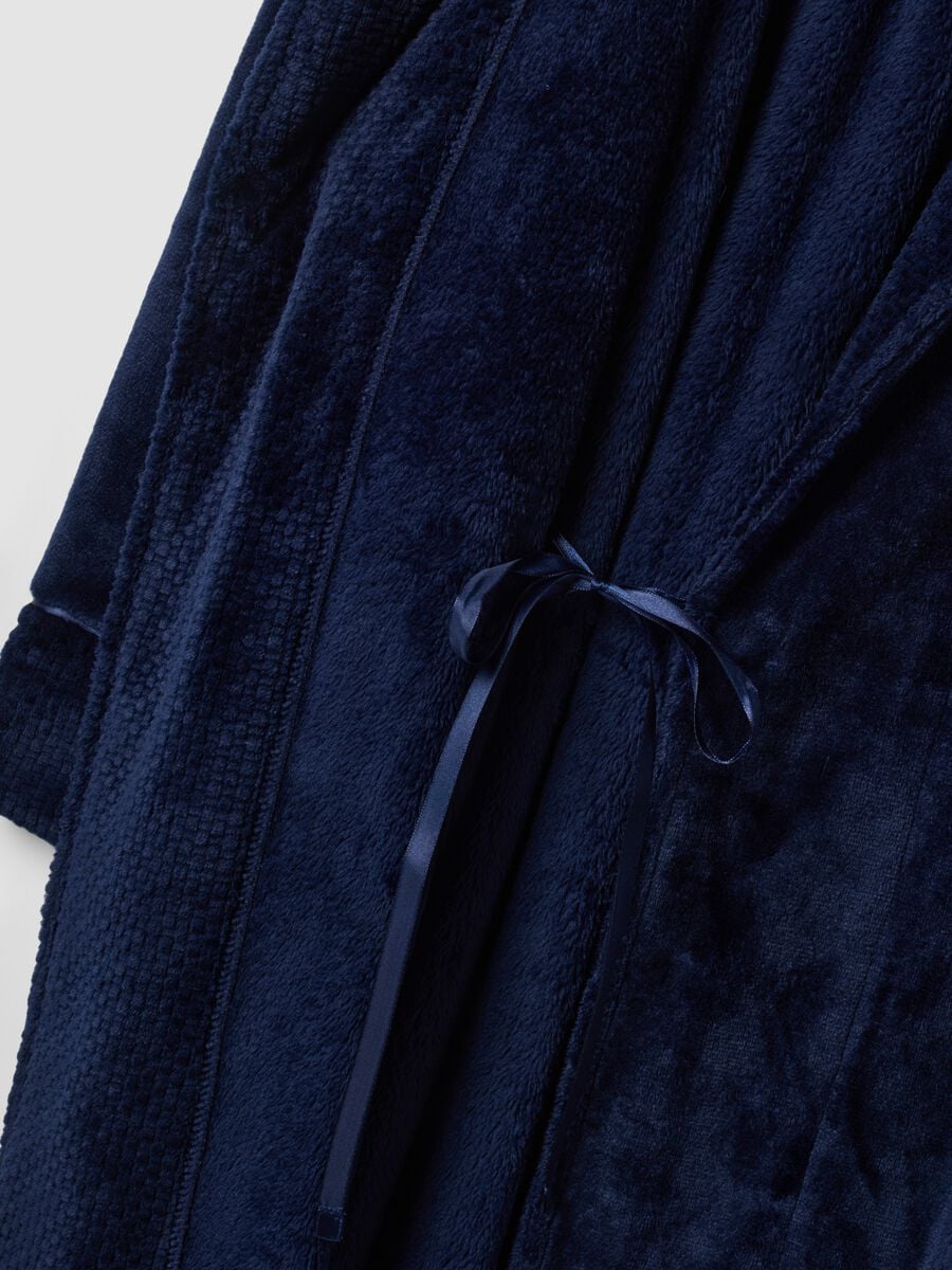 Long blue dressing gown with belt and pockets_1