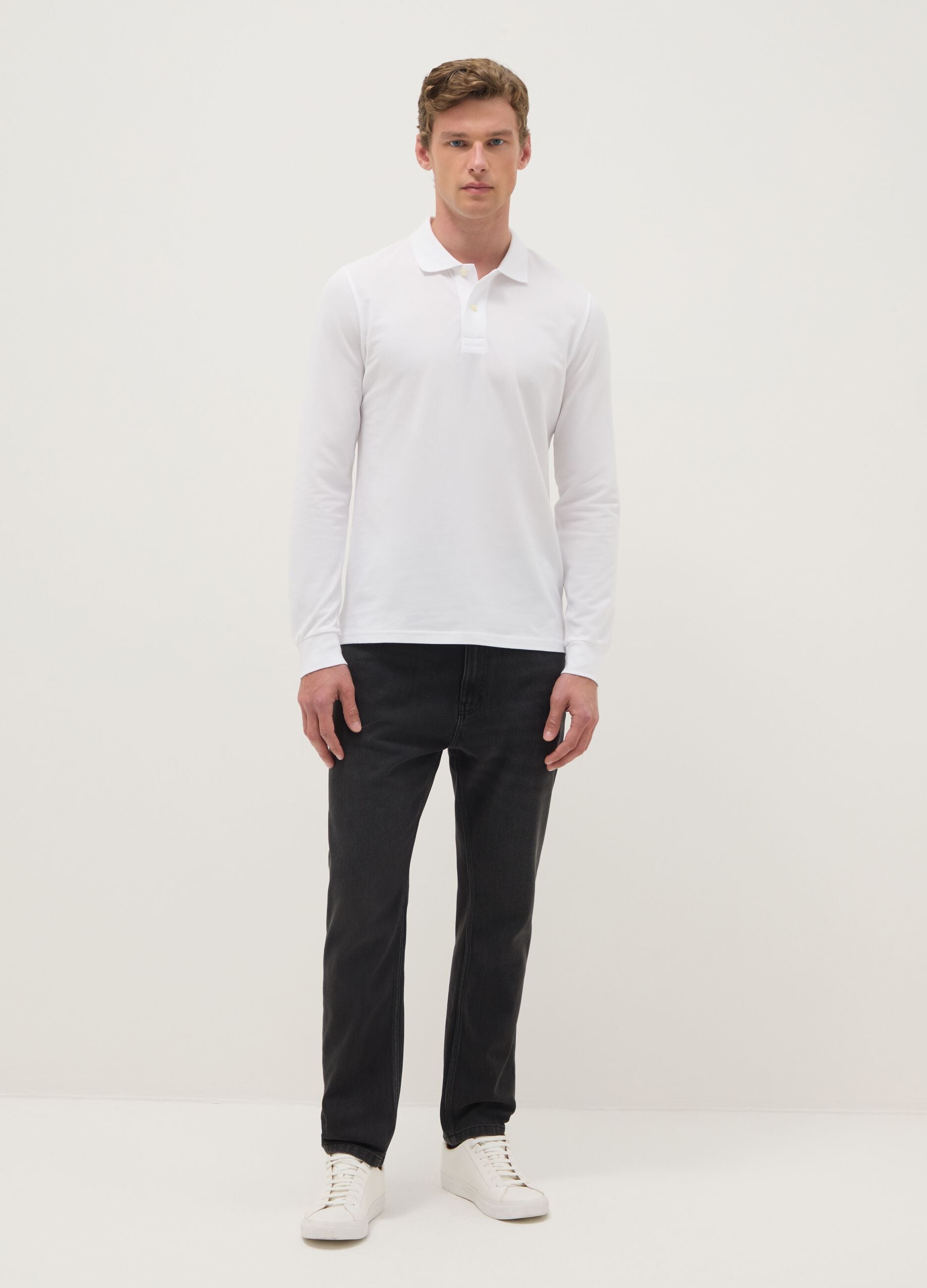 Black denim cotton blend carrot fit jeans