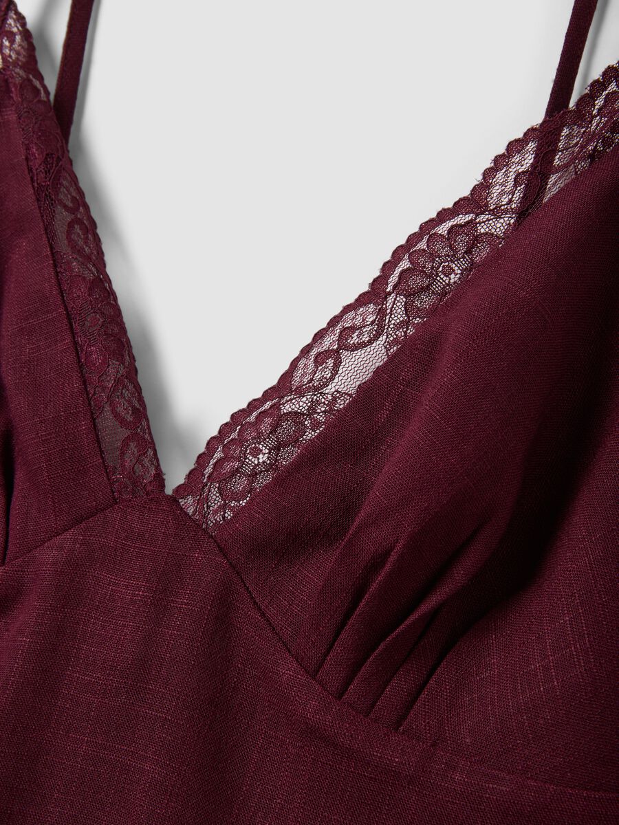 Burgundy viscose-linen blend lace top, regular fit_5