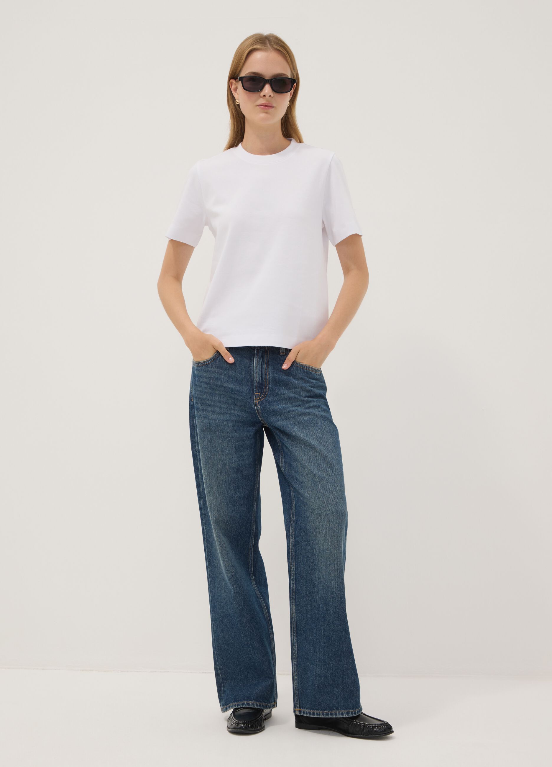The Iconic Tee relaxed fit white pure cotton short-sleeved T-shirt