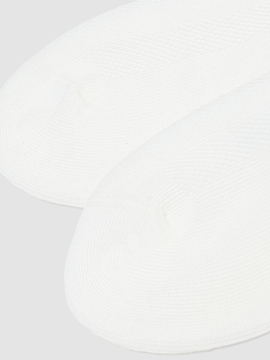 White short cotton socks with frills for girls_2