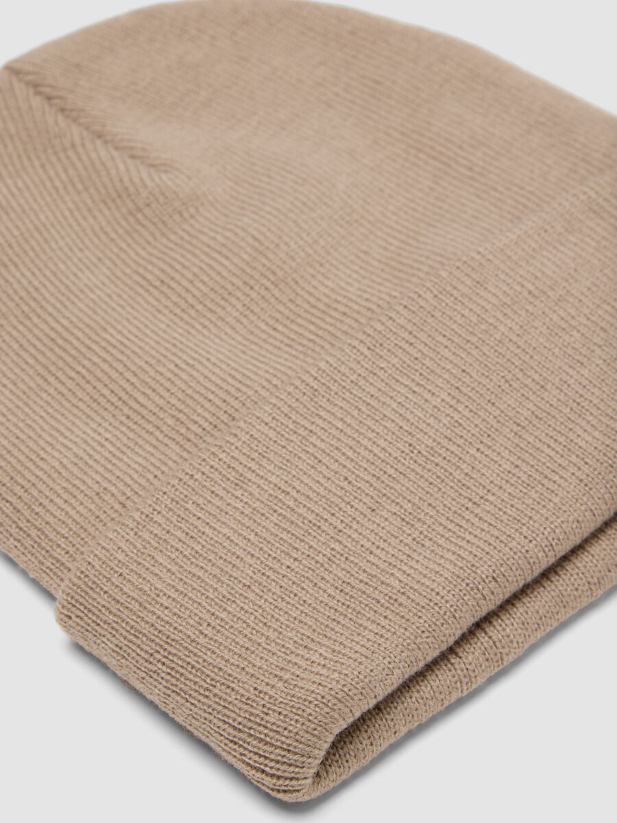 Beige jersey knit beanie with turn-up cuff_1