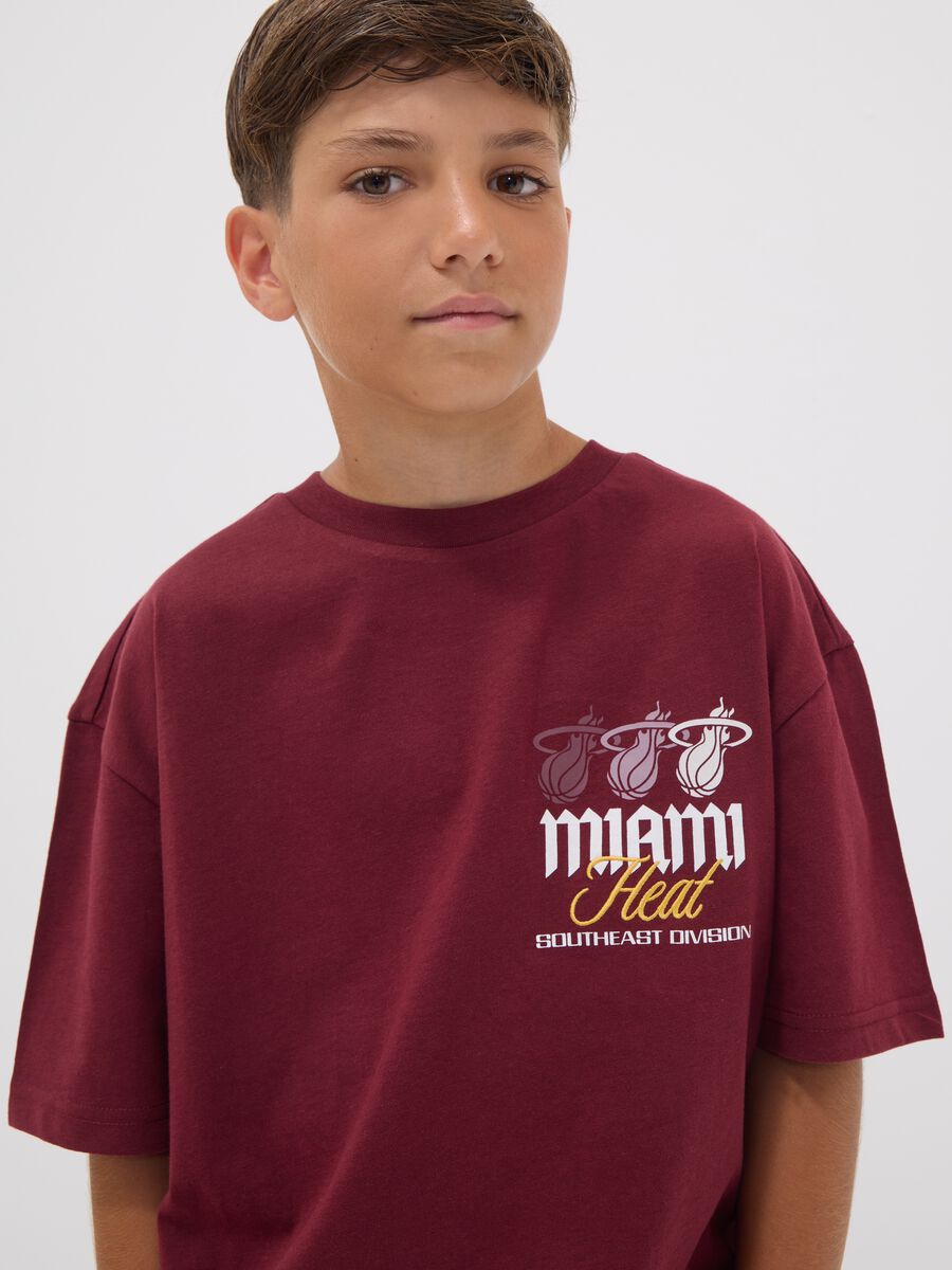 Red pure cotton Miami Heat print T-shirt for boys_2