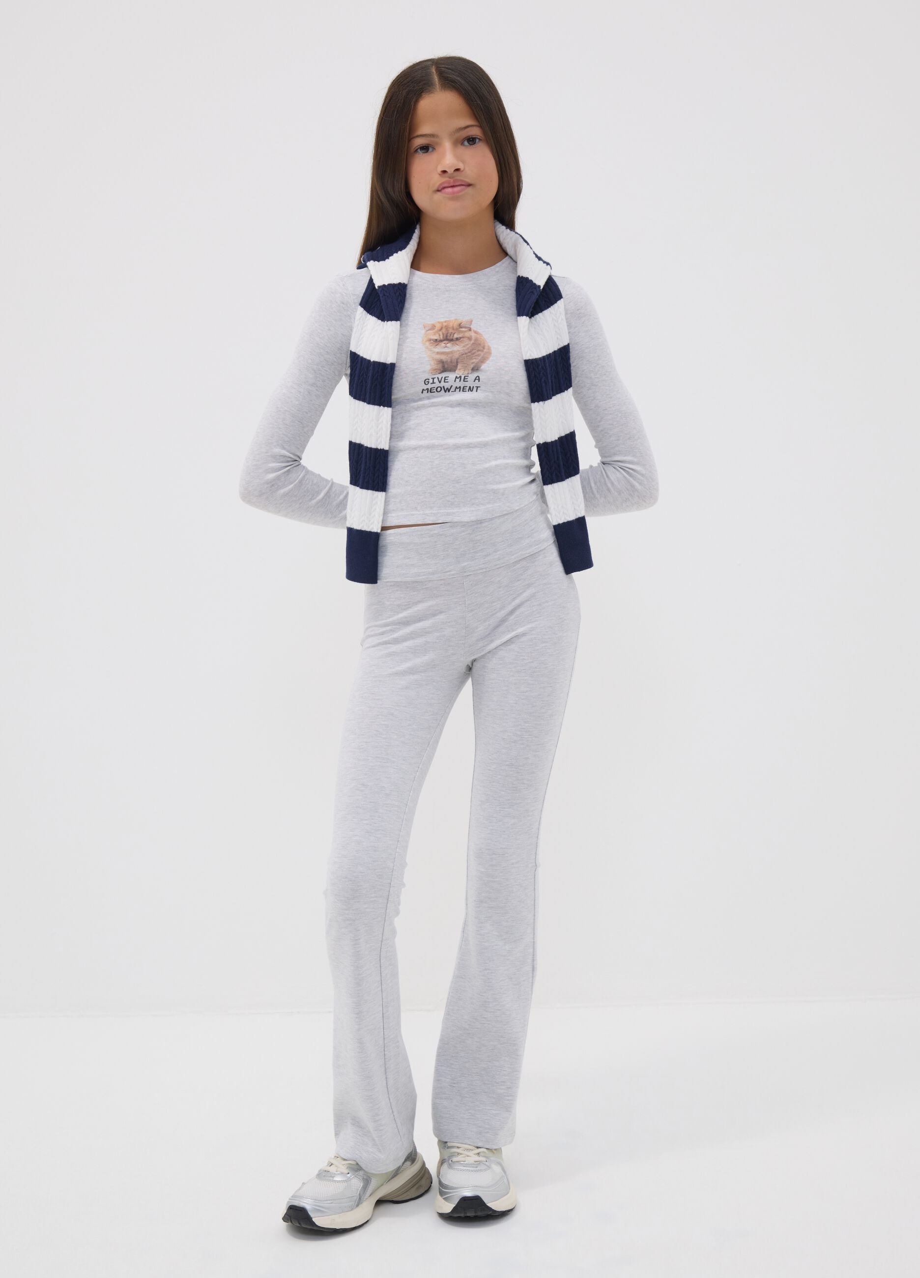 Girls&rsquo; grey flared leggings in stretchy organic cotton