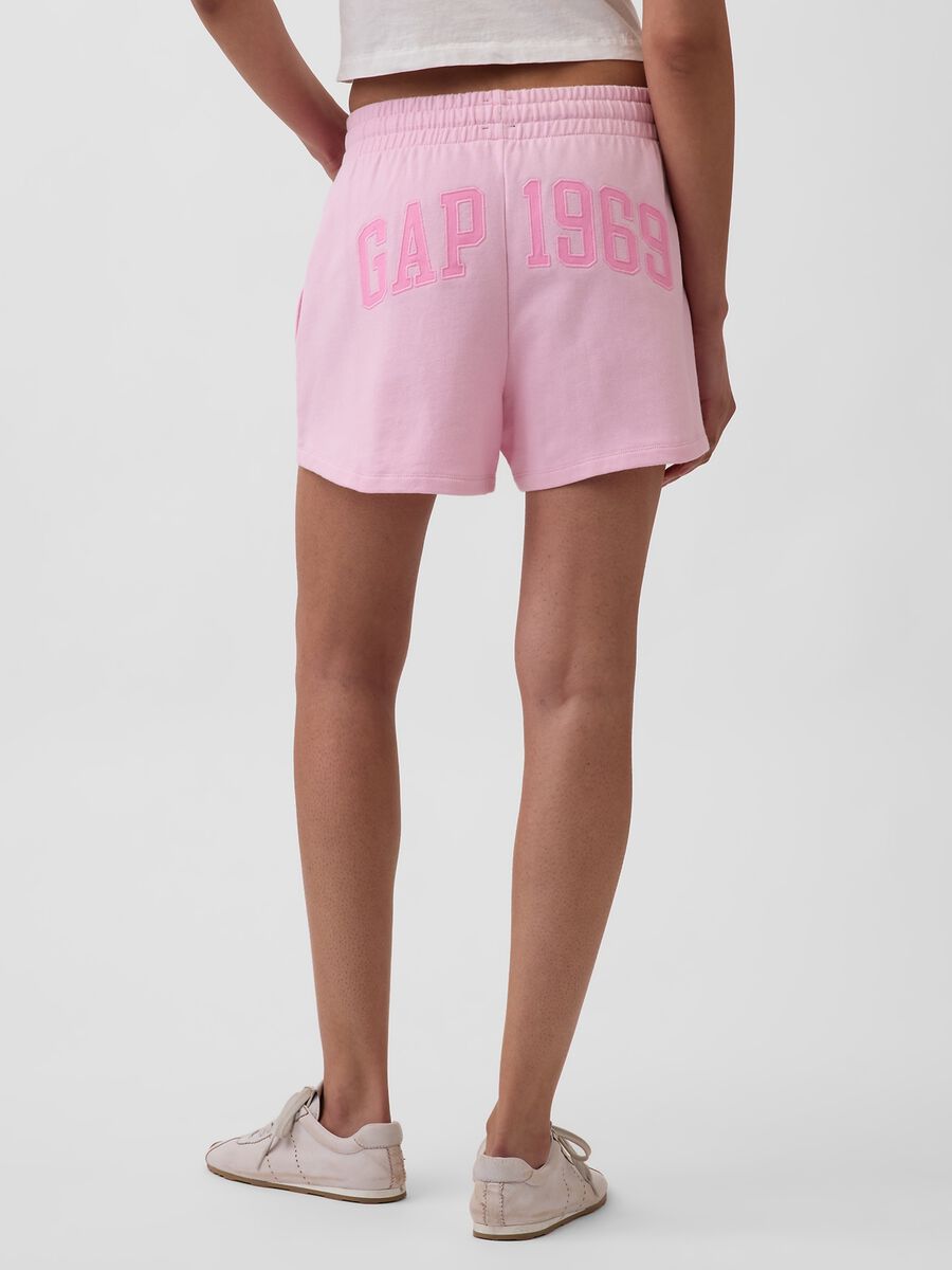 Cotton-blend shorts with elasticated waist_1