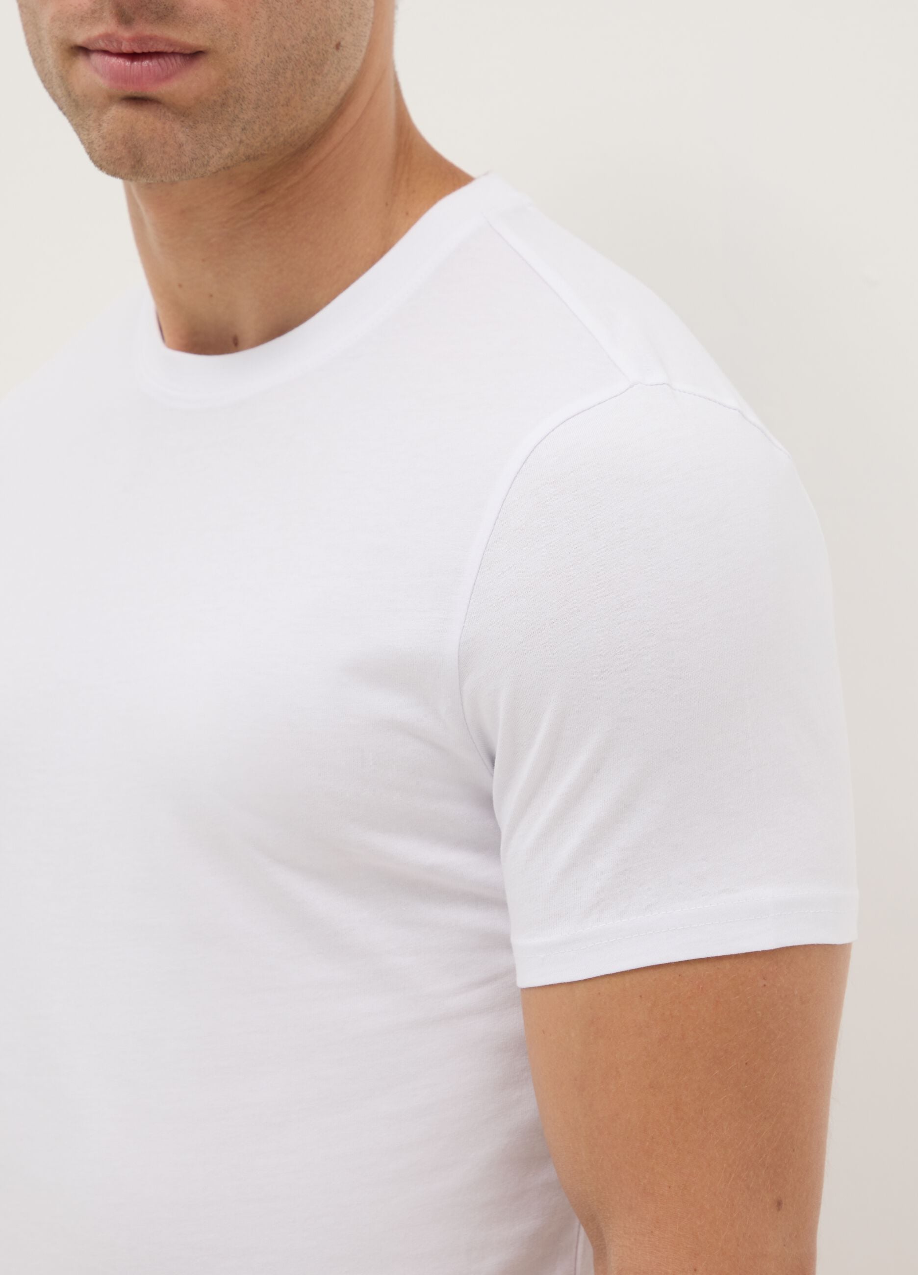 Twin pack of white cotton t-shirts in regular fit