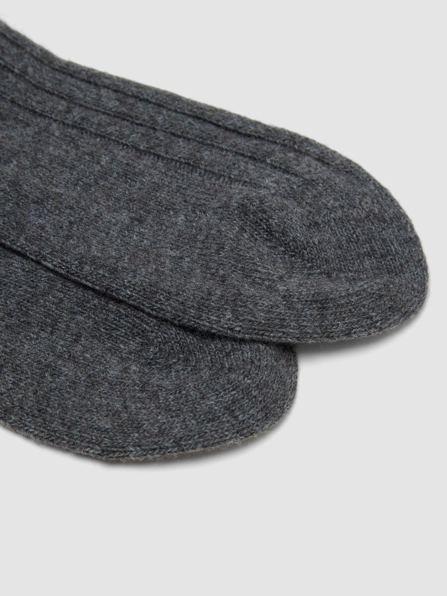 Calze grigie lunghe in lana, viscosa e cashmere elasticizzato_1