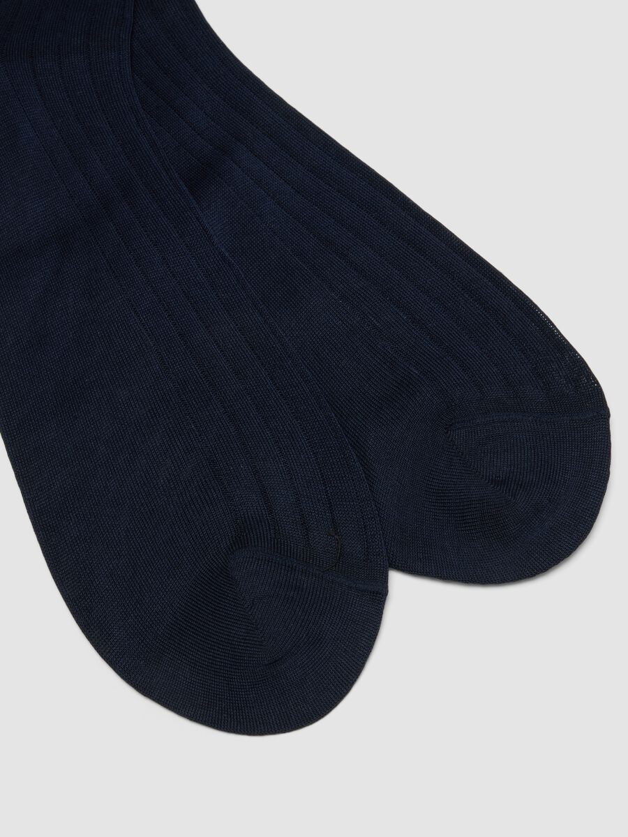 Two-pack of blue midi socks in pure cotton_2