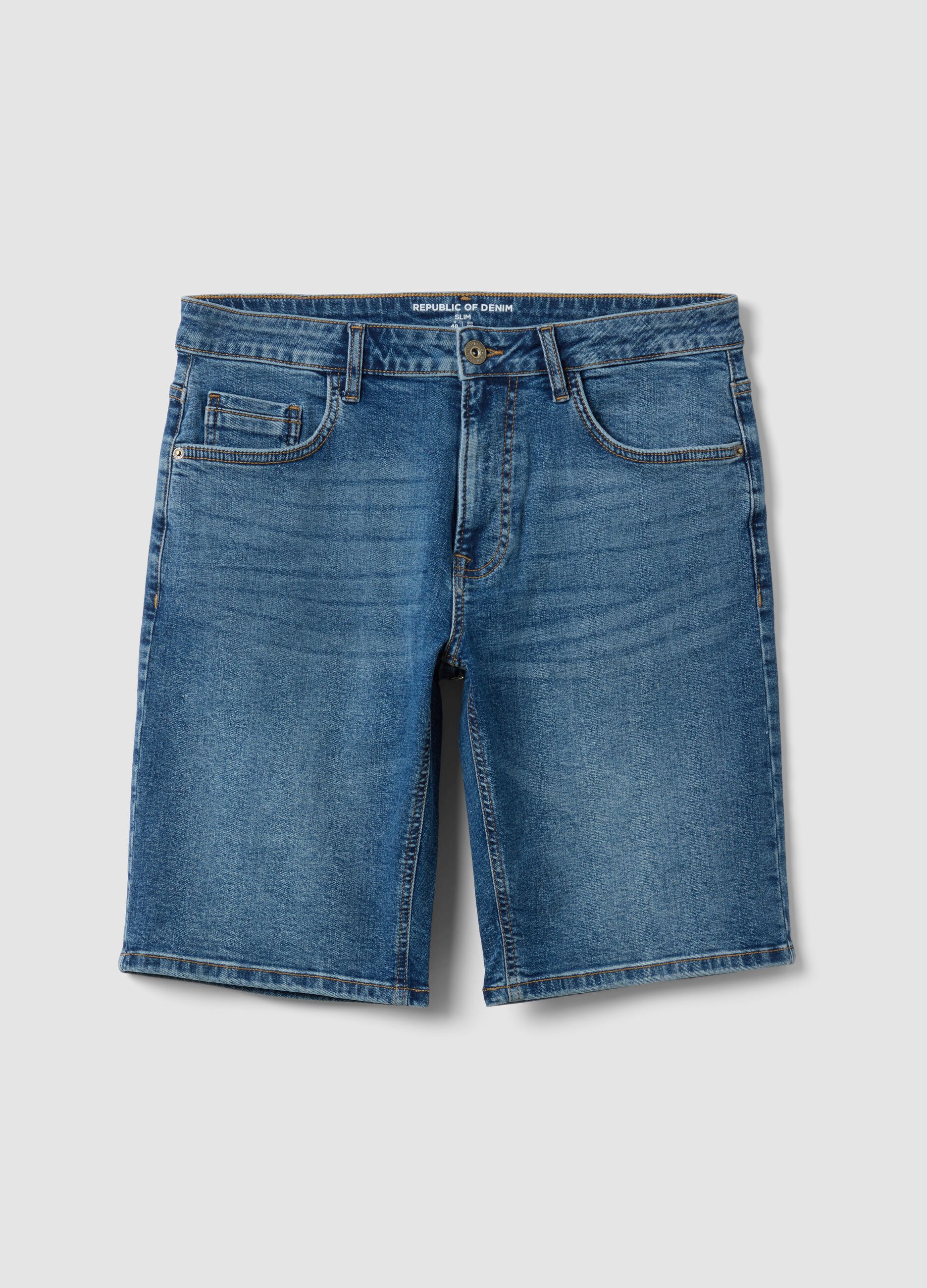 Blue stretch cotton Bermuda shorts