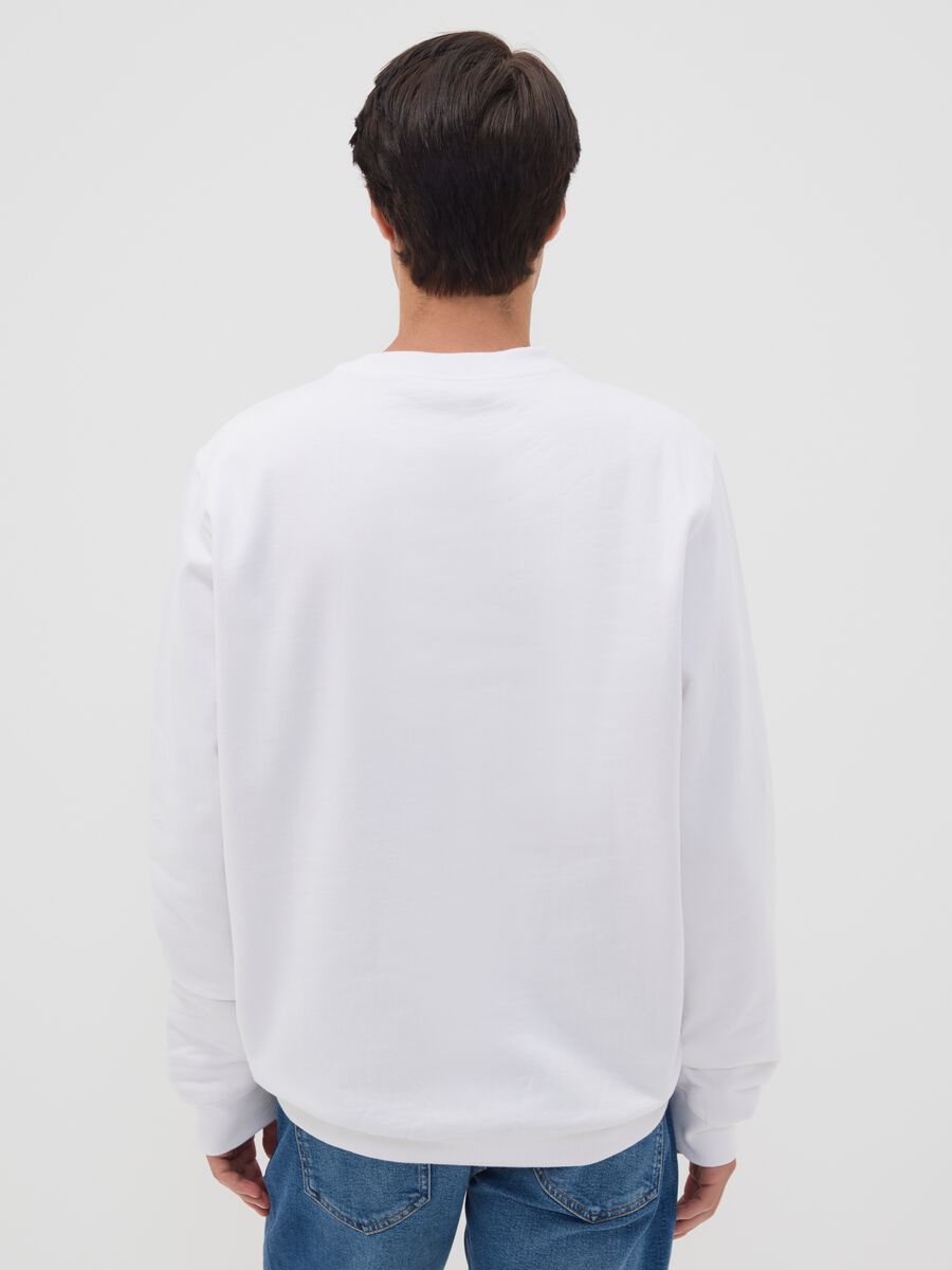 White 100% cotton sweatshirt with Simpsons print_3