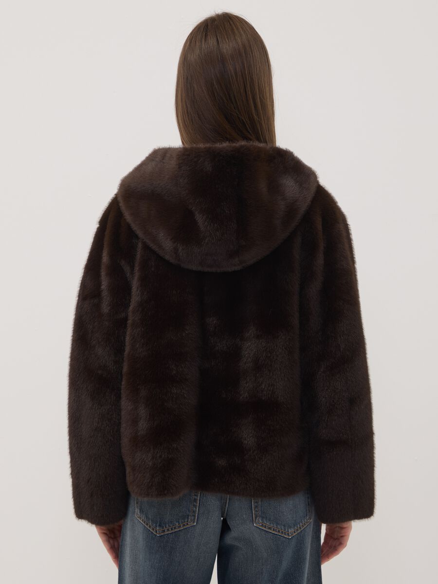 Brown regular-fit hooded jacket_3