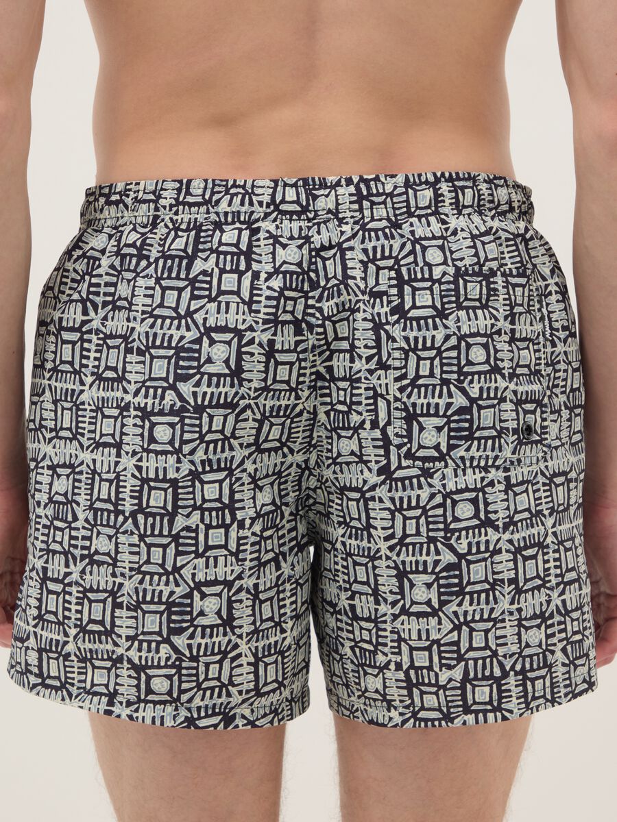 Multicolour geometric print swim shorts_2