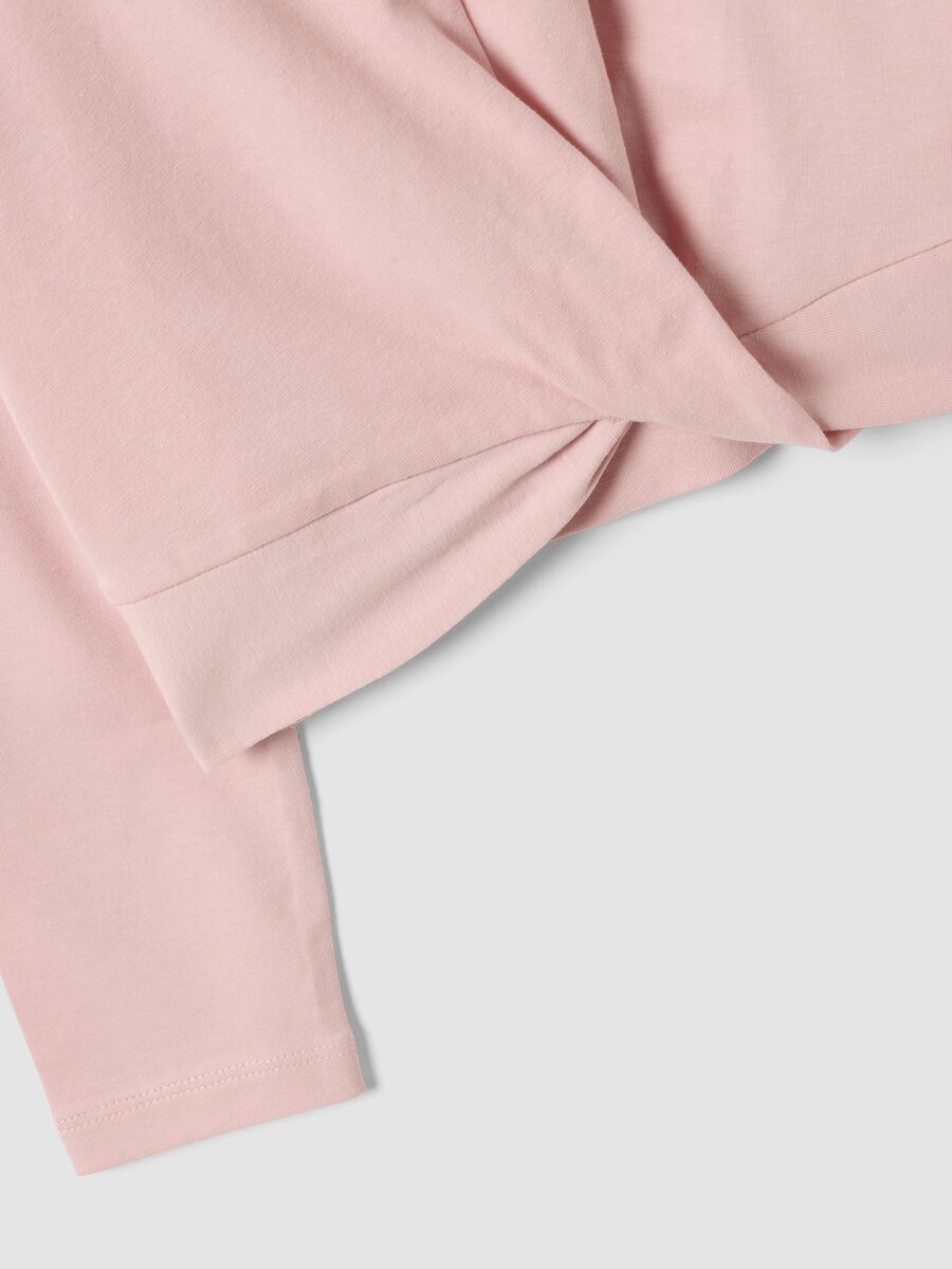 Pink stretch cotton T-shirt with front knot and print for girls_3