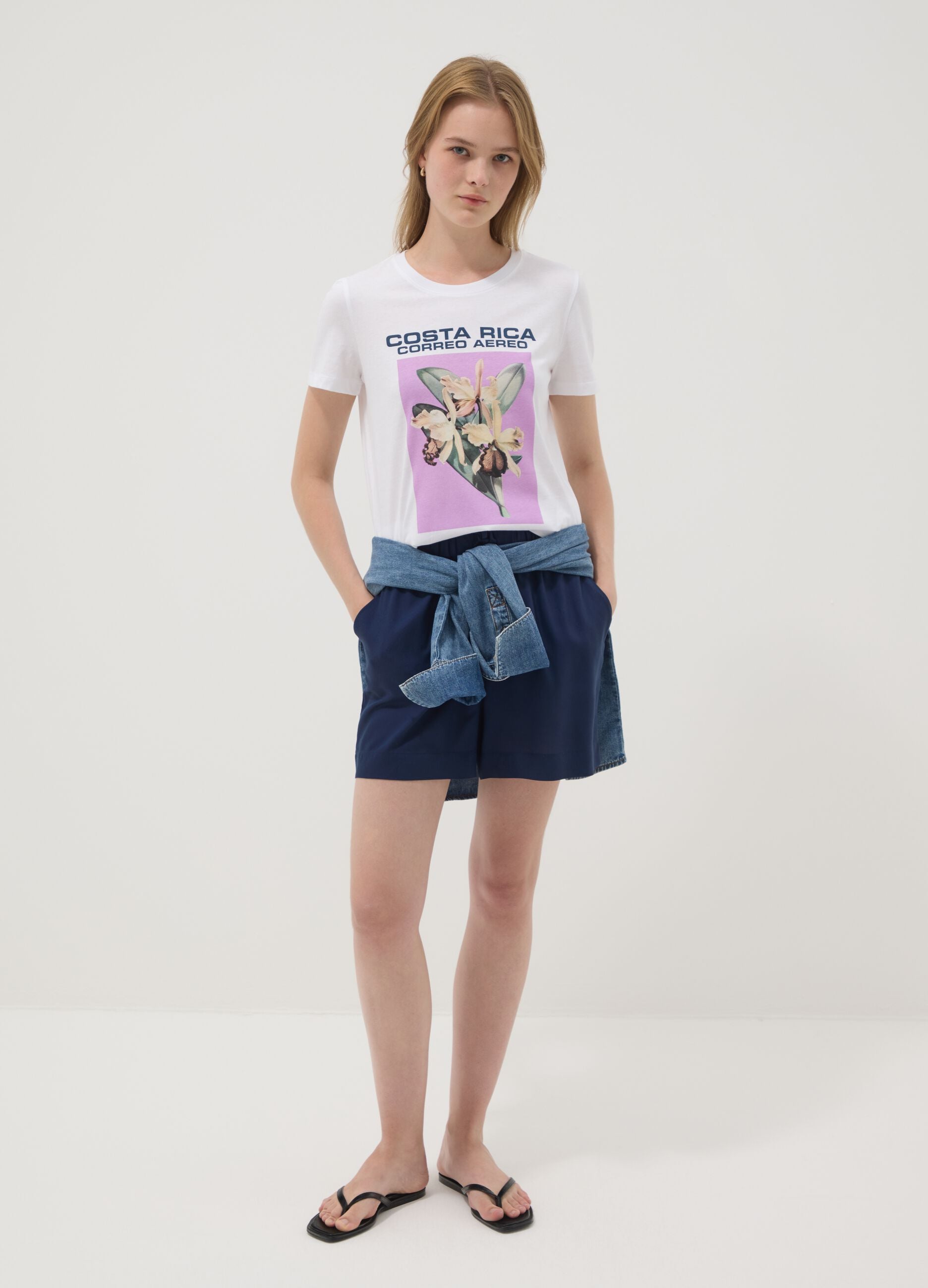 White pure cotton T-shirt with front print