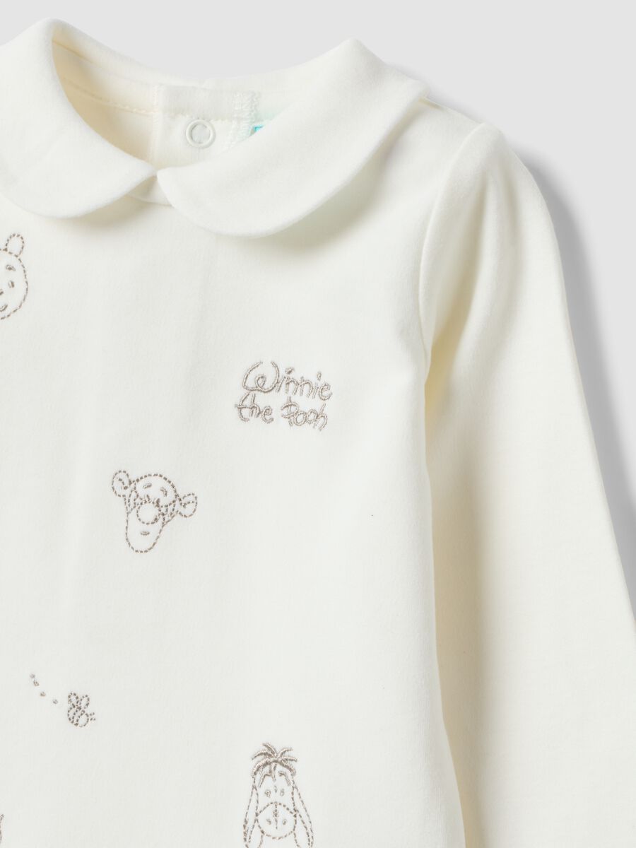White organic cotton baby bodysuit with collar and Winnie the Pooh print_2