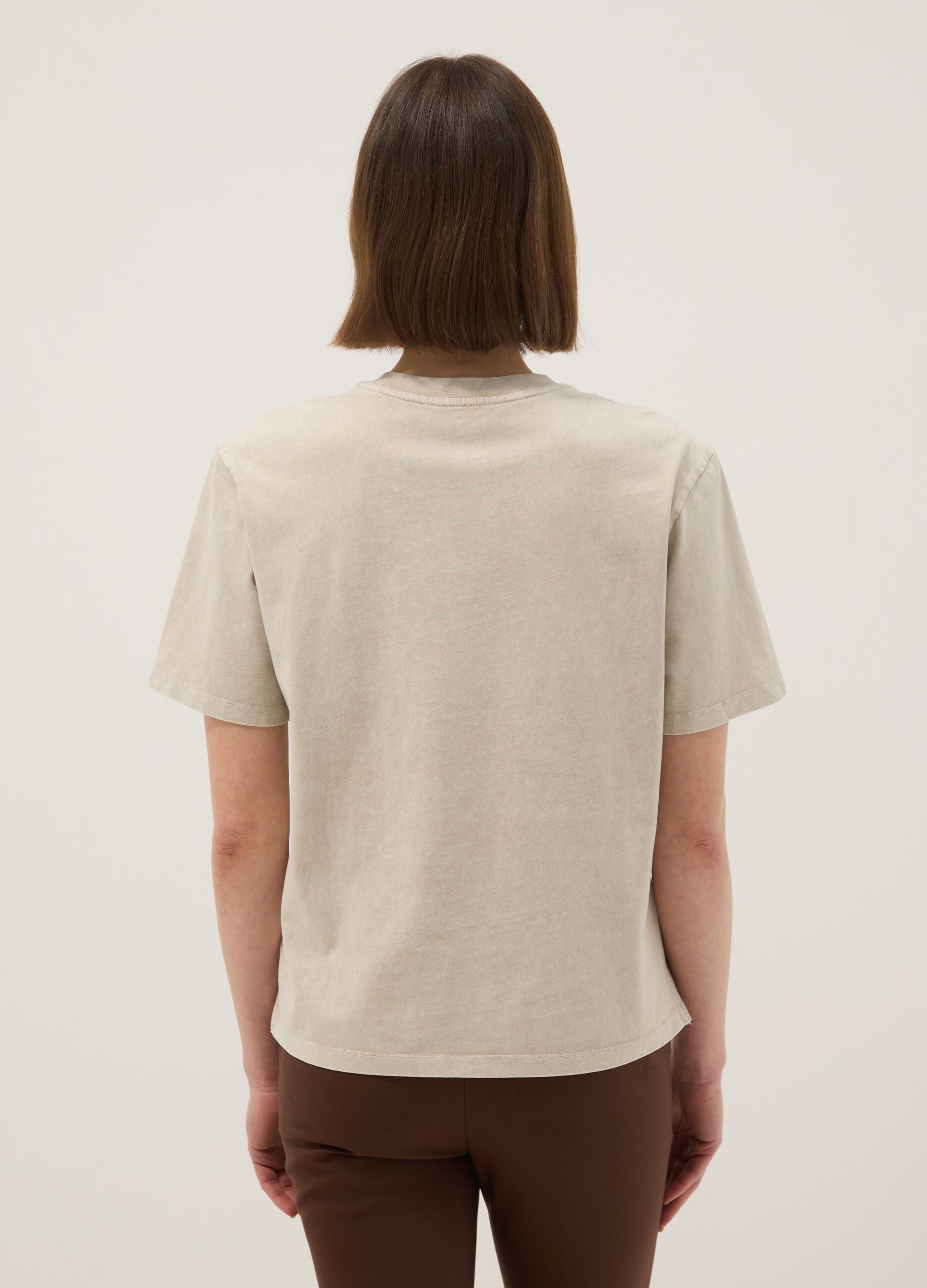 Beige short sleeve pure cotton t-shirt with regular fit and beads