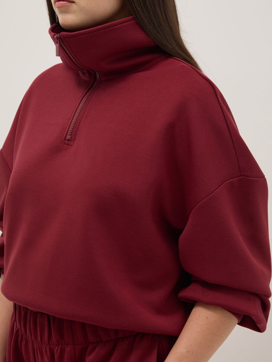 Felpa rossa regular fit con colletto ribaltabile e mezza zip_3