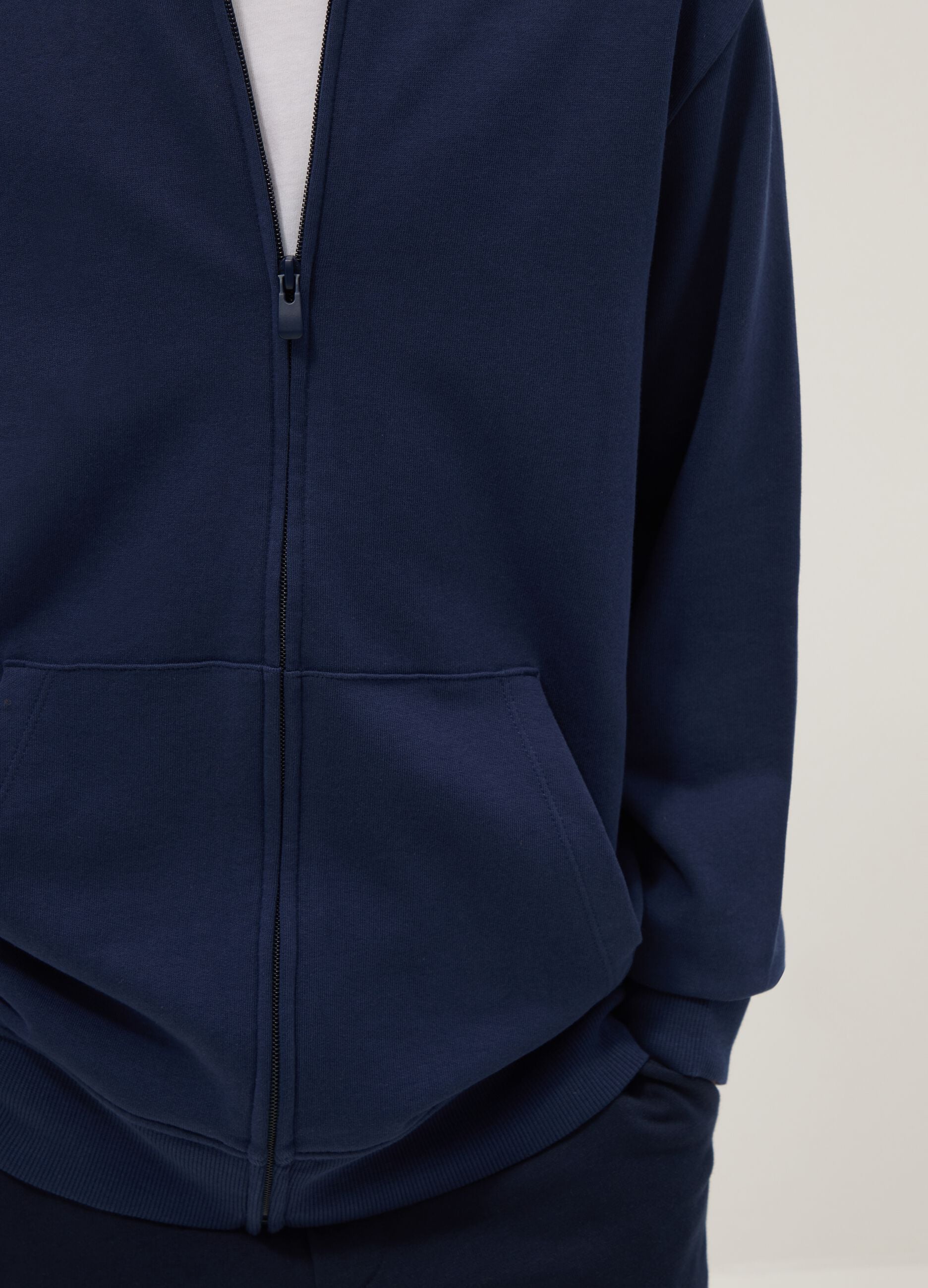 Blue regular fit cotton hoodie for boys