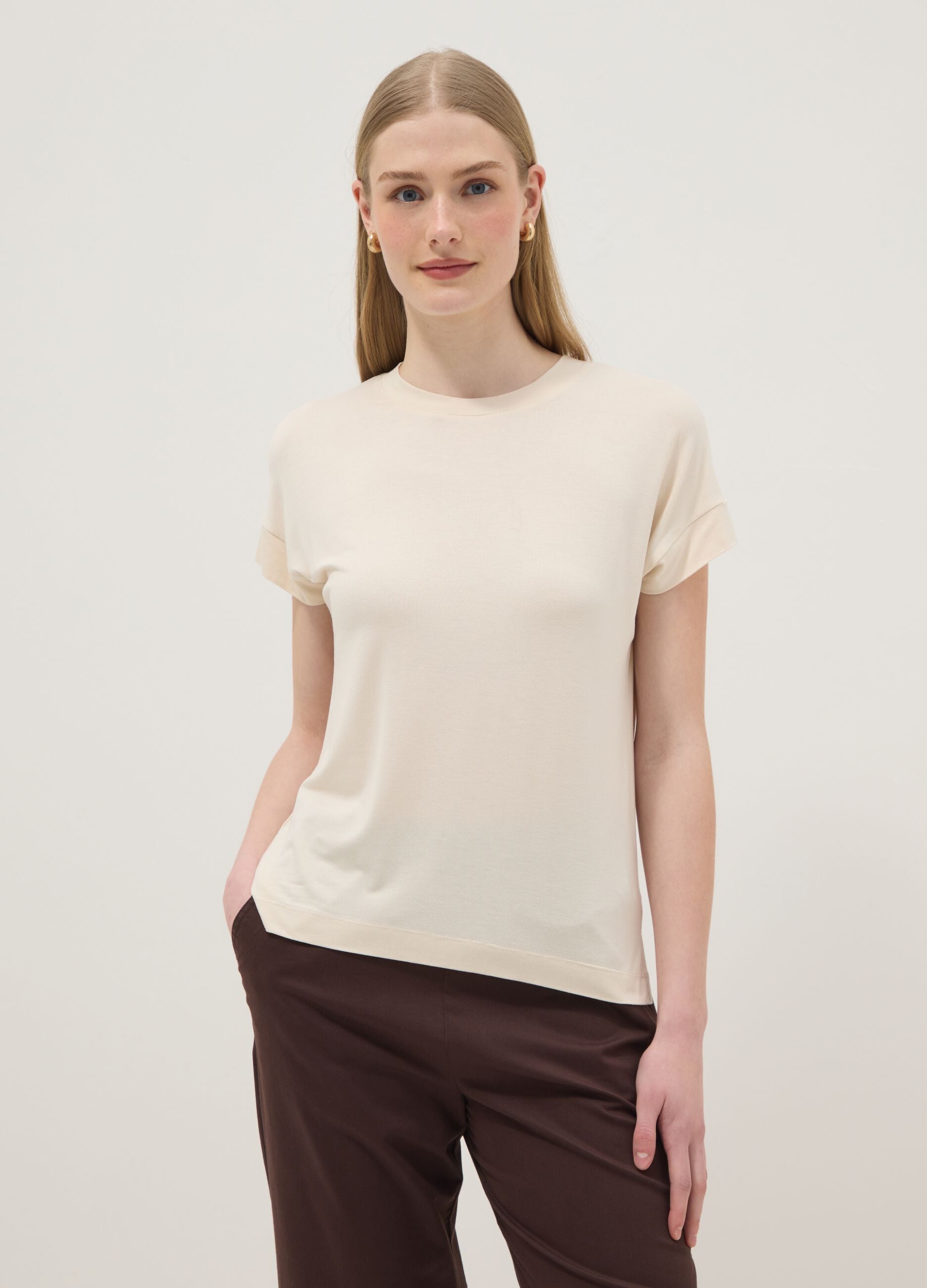 Beige short-sleeve stretch viscose T-shirt