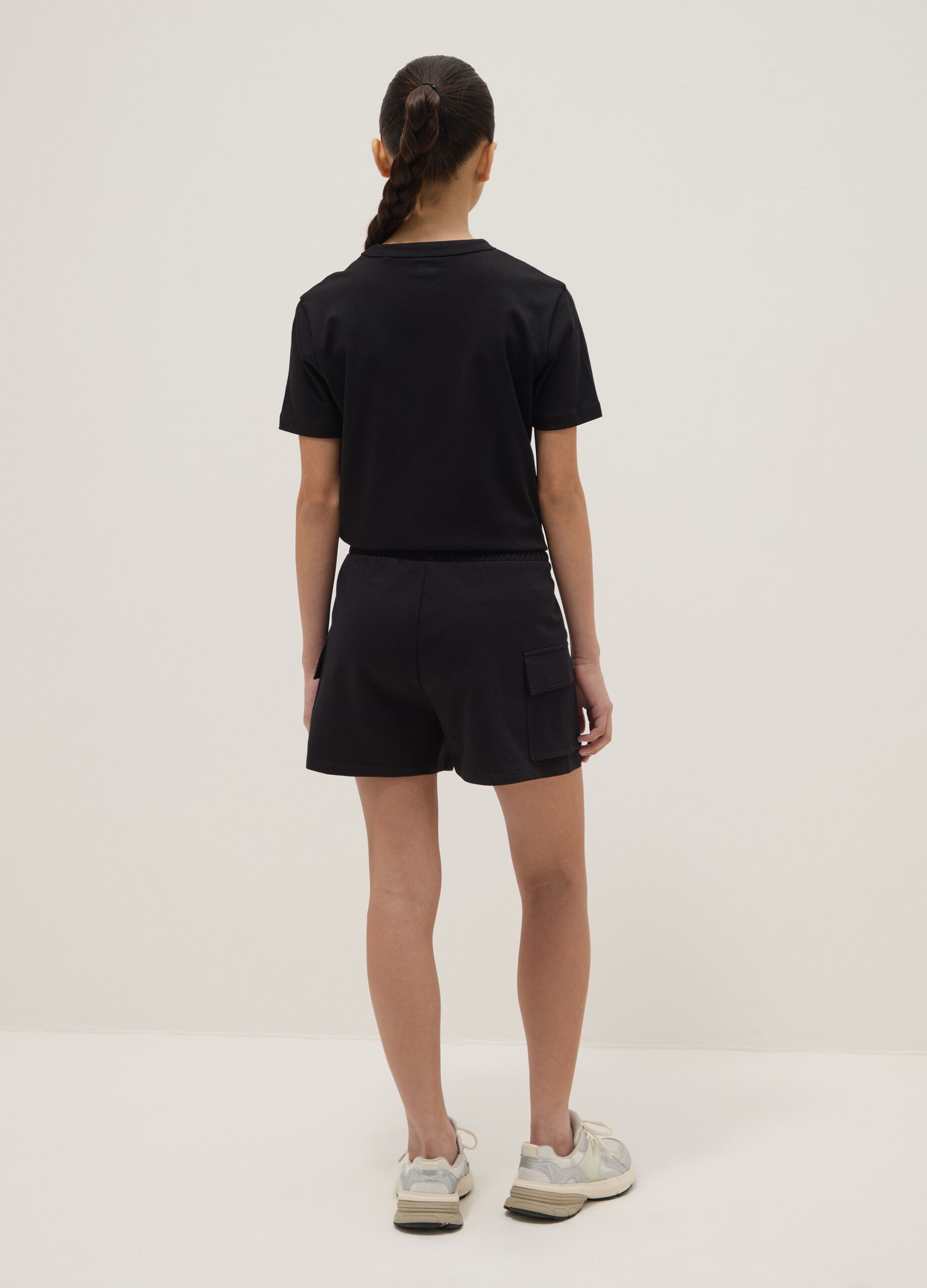 Girls' black cotton blend cargo shorts relaxed fit