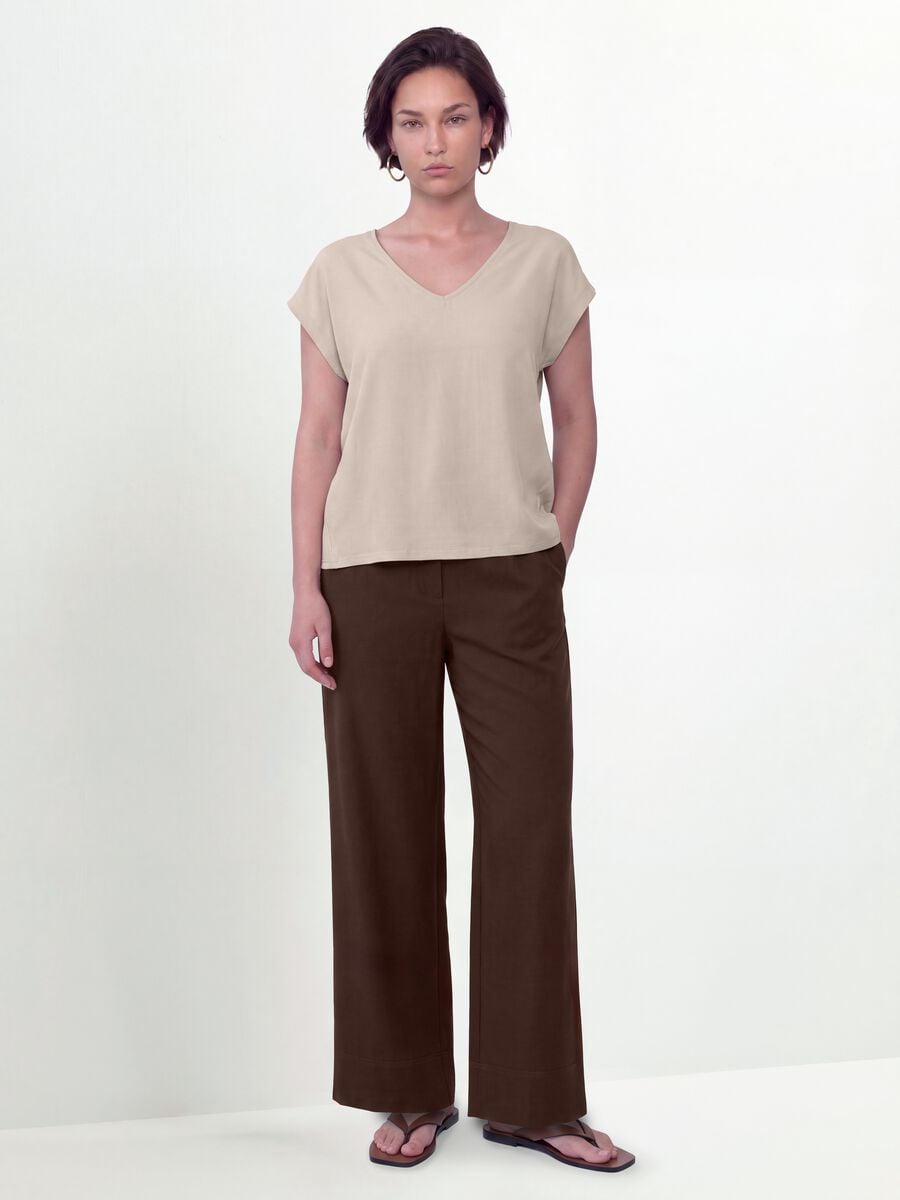 Beige pure viscose V-neck T-shirt, regular fit_1