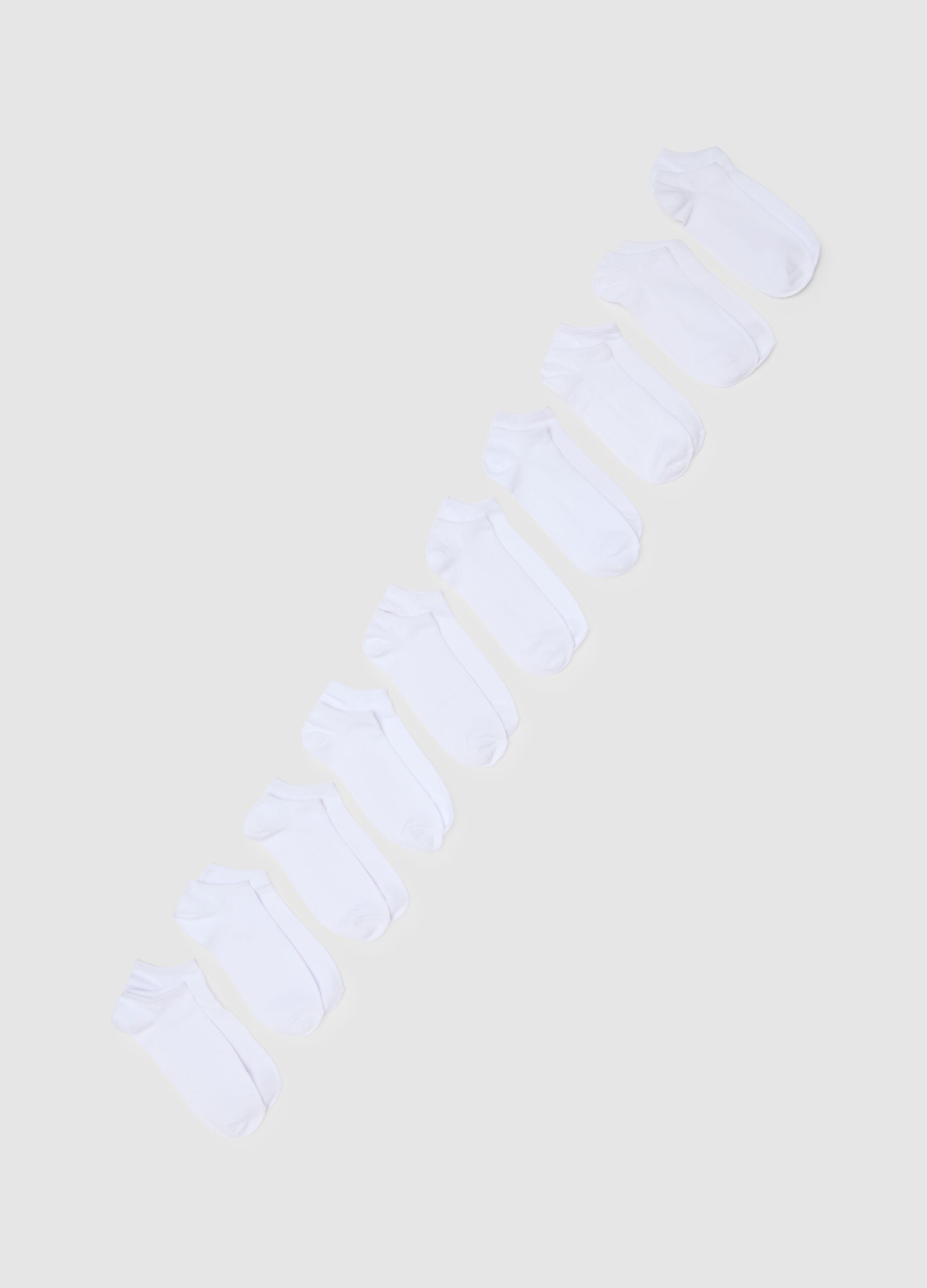 Multipack of Short White Cotton Blend Sports Socks