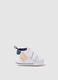 White canvas baby shoes_0